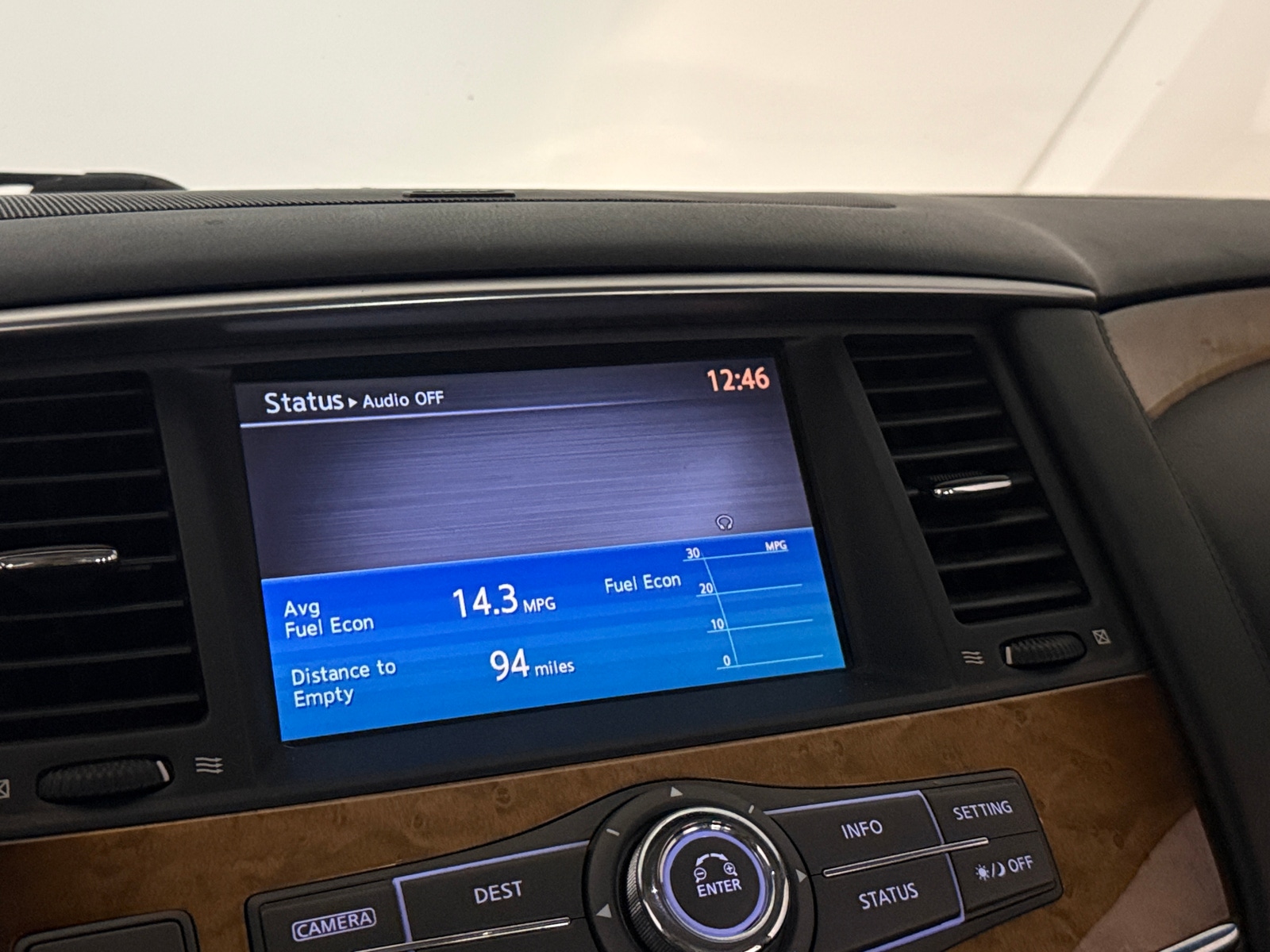 Thumbnail: 2012 INFINITI QX56 - 3