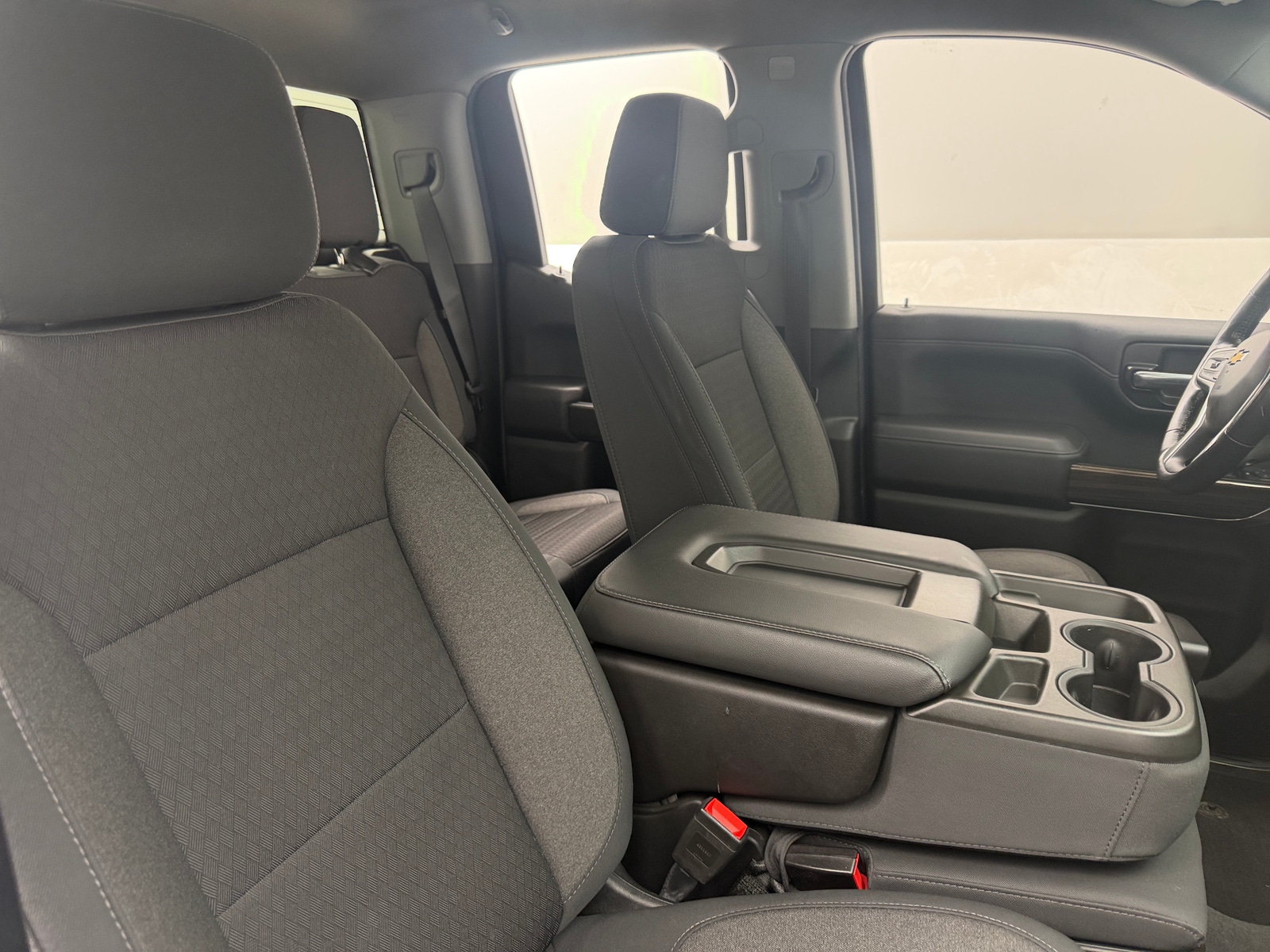 Thumbnail: 2020 Chevrolet Silverado 1500 - 2
