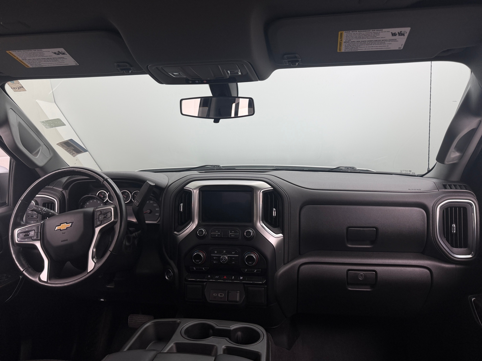 Thumbnail: 2020 Chevrolet Silverado 1500 - 3