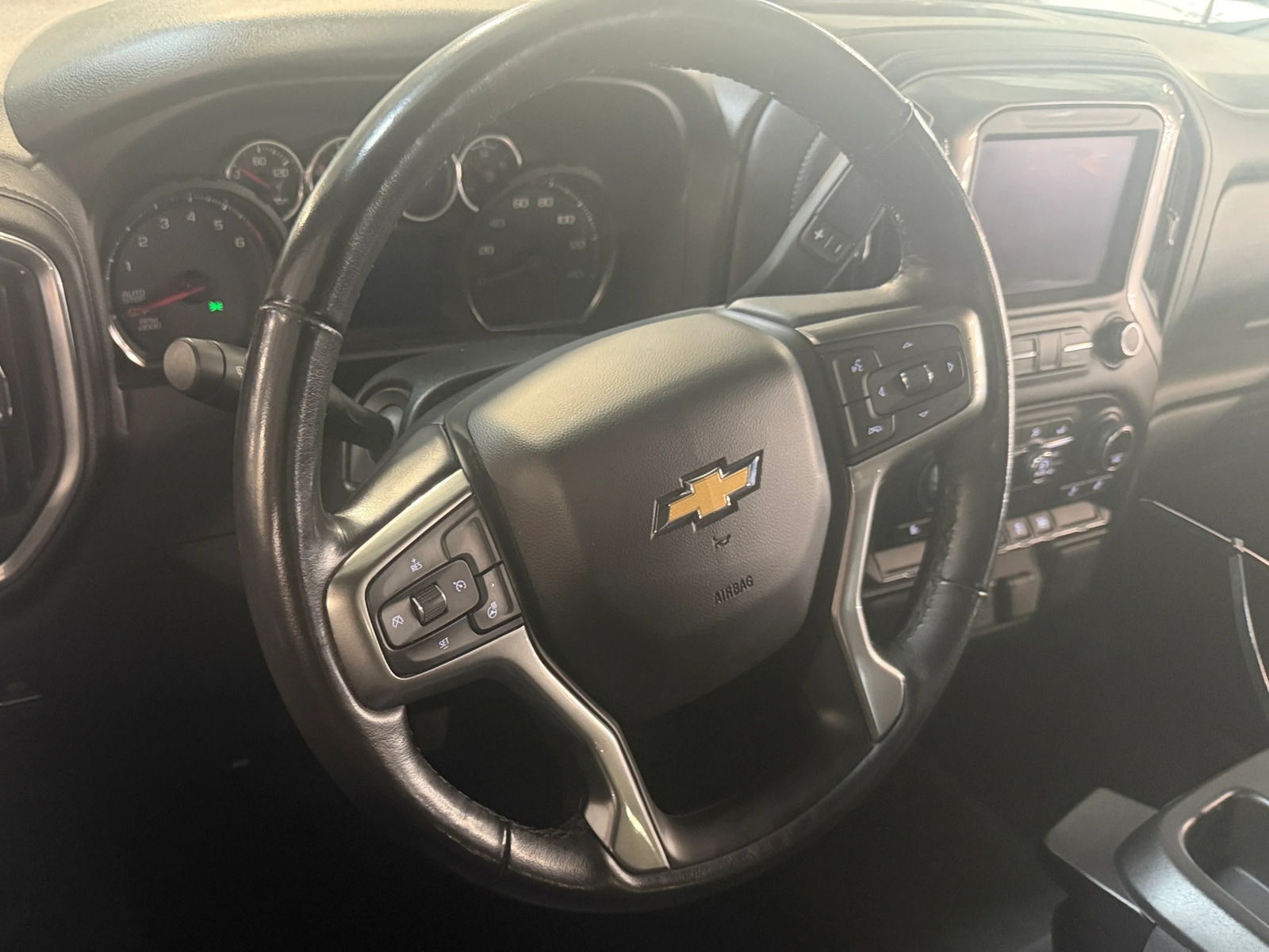Thumbnail: 2020 Chevrolet Silverado 1500 - 5