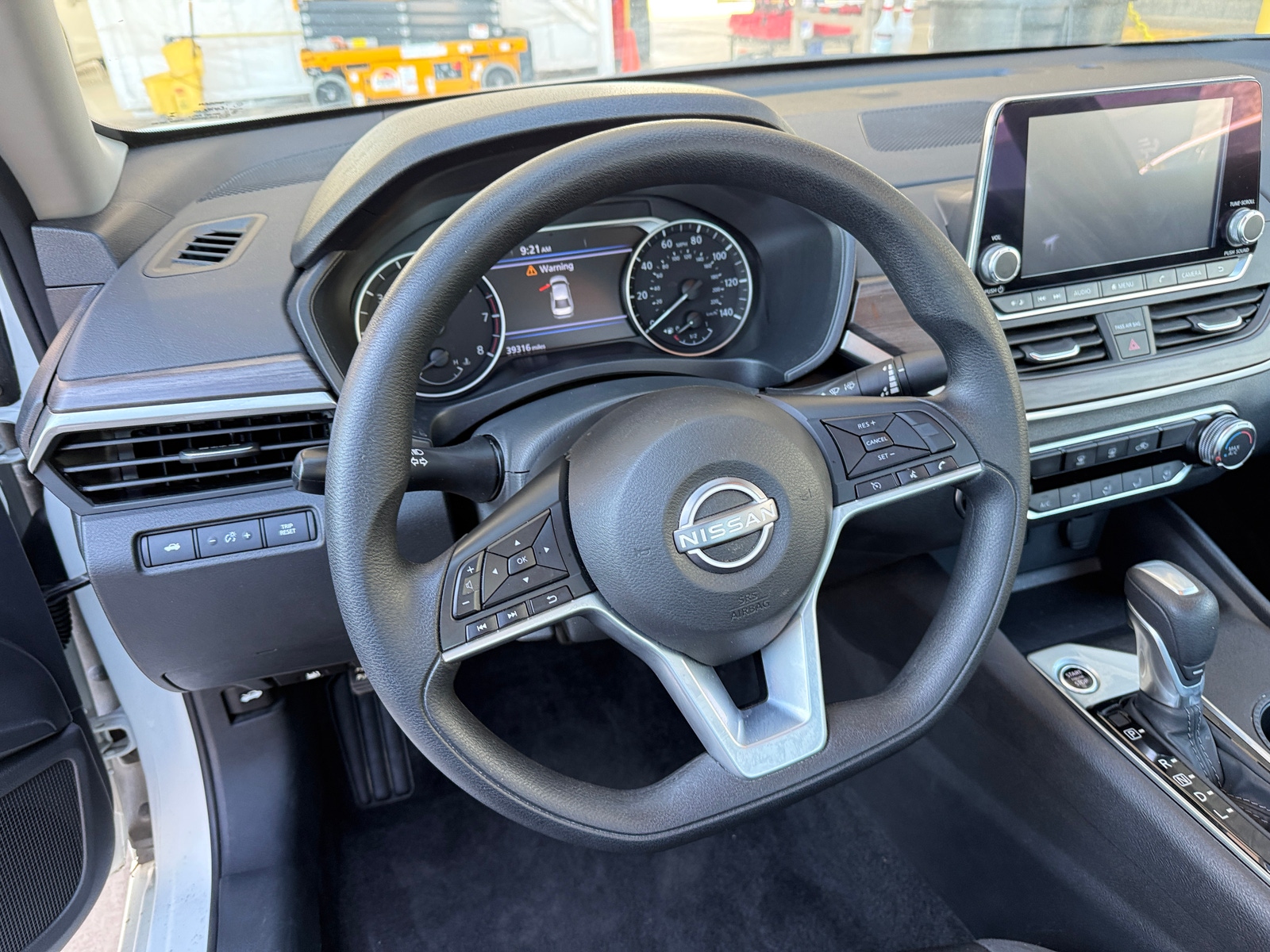 Thumbnail: 2025 Nissan Altima - 5