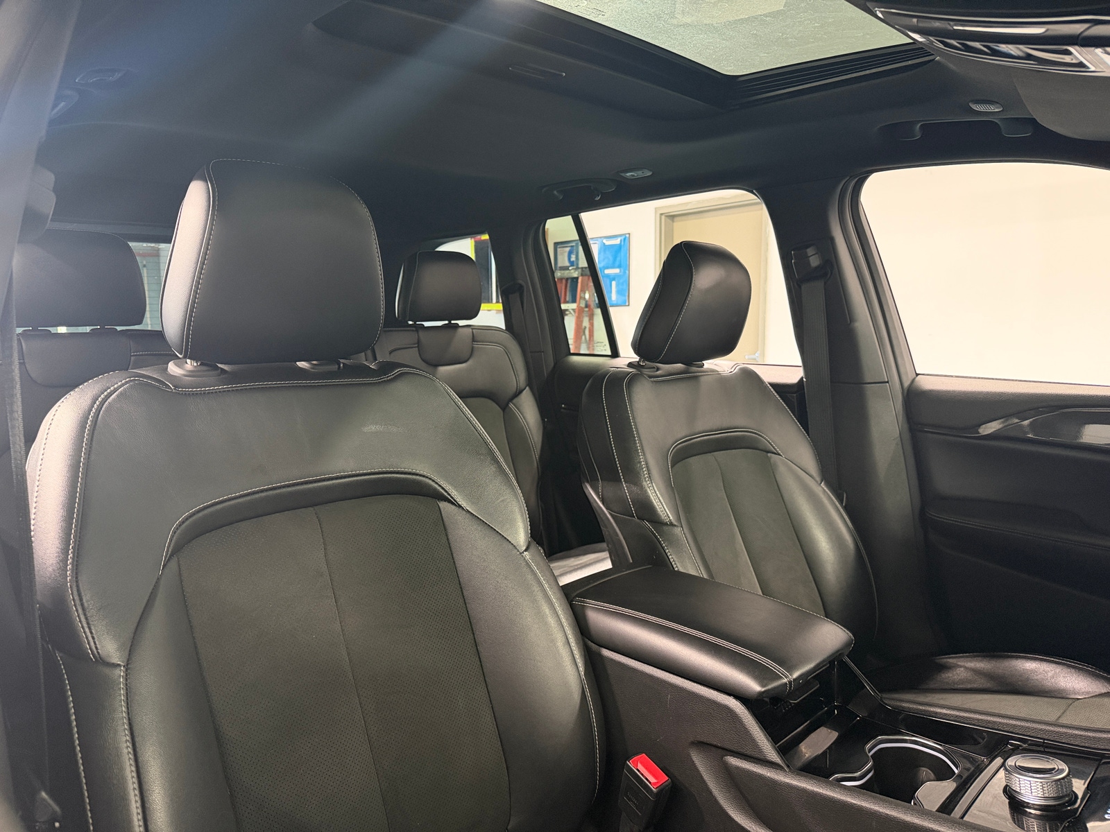 Thumbnail: 2023 Jeep Grand Cherokee - 2