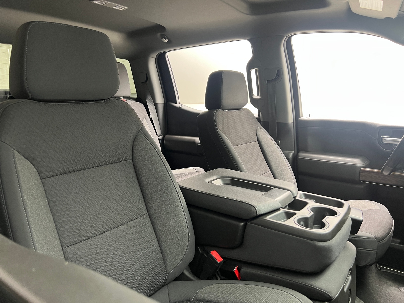 Thumbnail: 2022 Chevrolet Silverado 1500 - 2