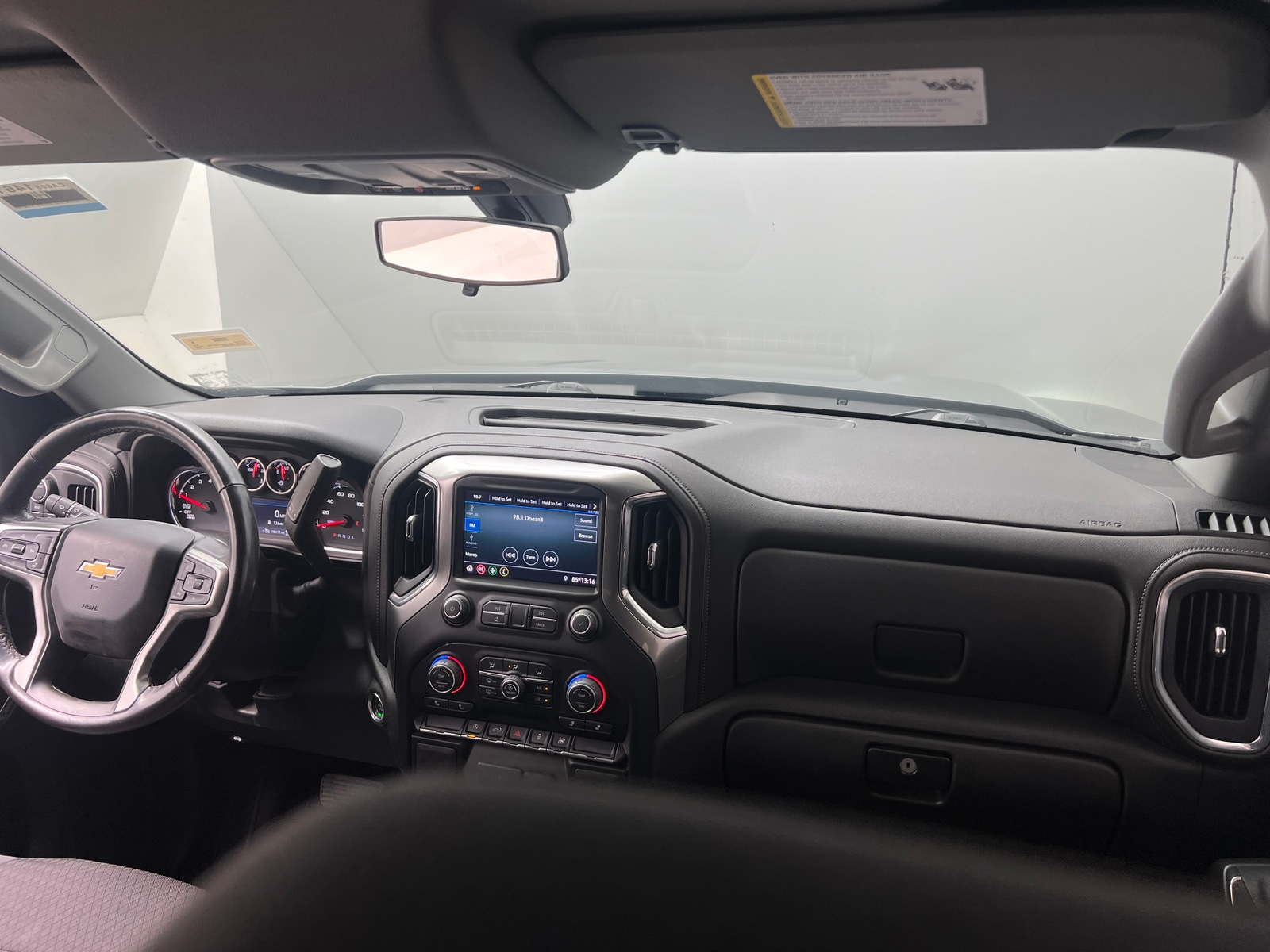 Thumbnail: 2022 Chevrolet Silverado 1500 - 3
