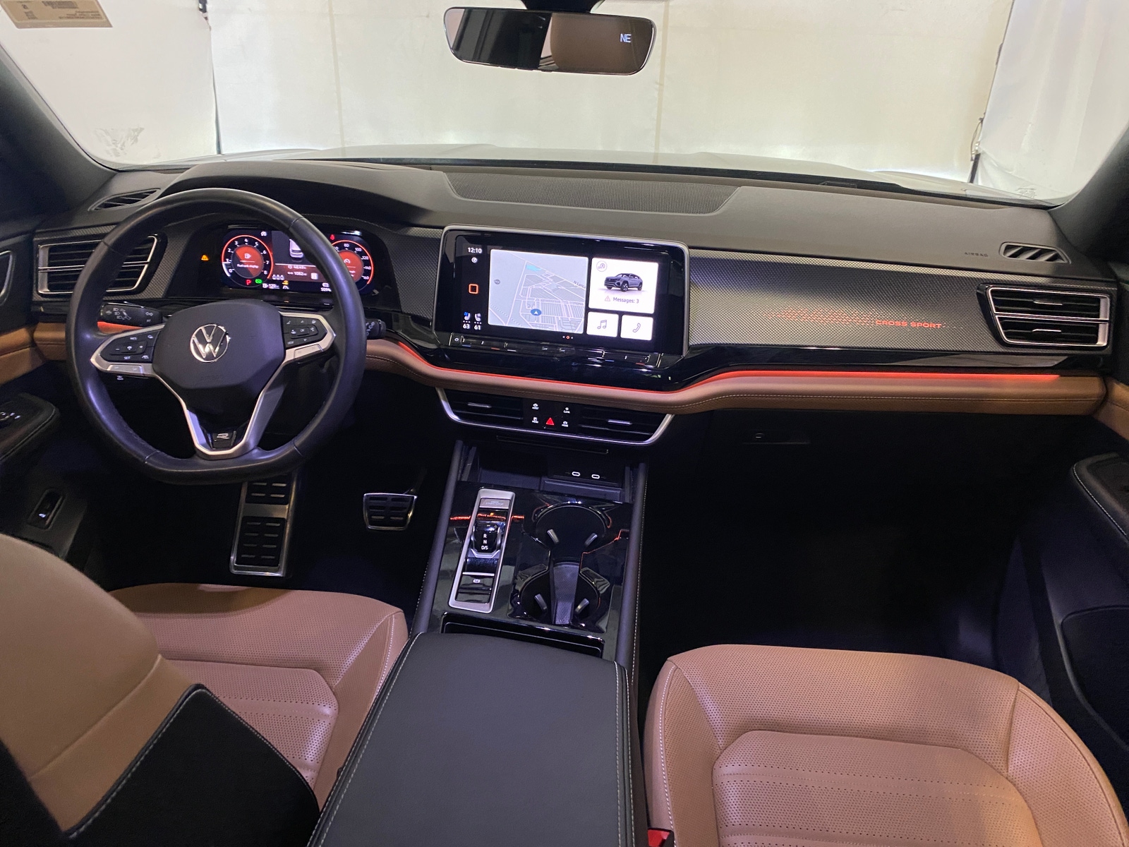 Thumbnail: 2024 Volkswagen Atlas - 3