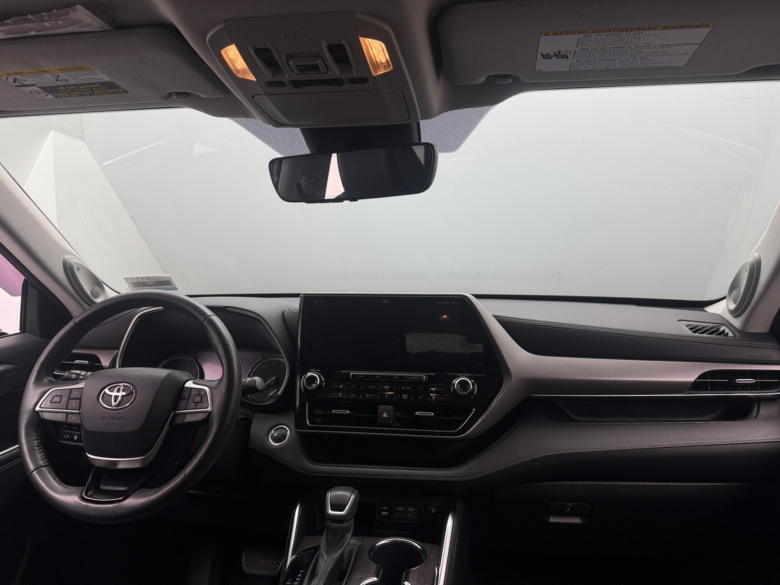Thumbnail: 2022 Toyota Highlander - 3