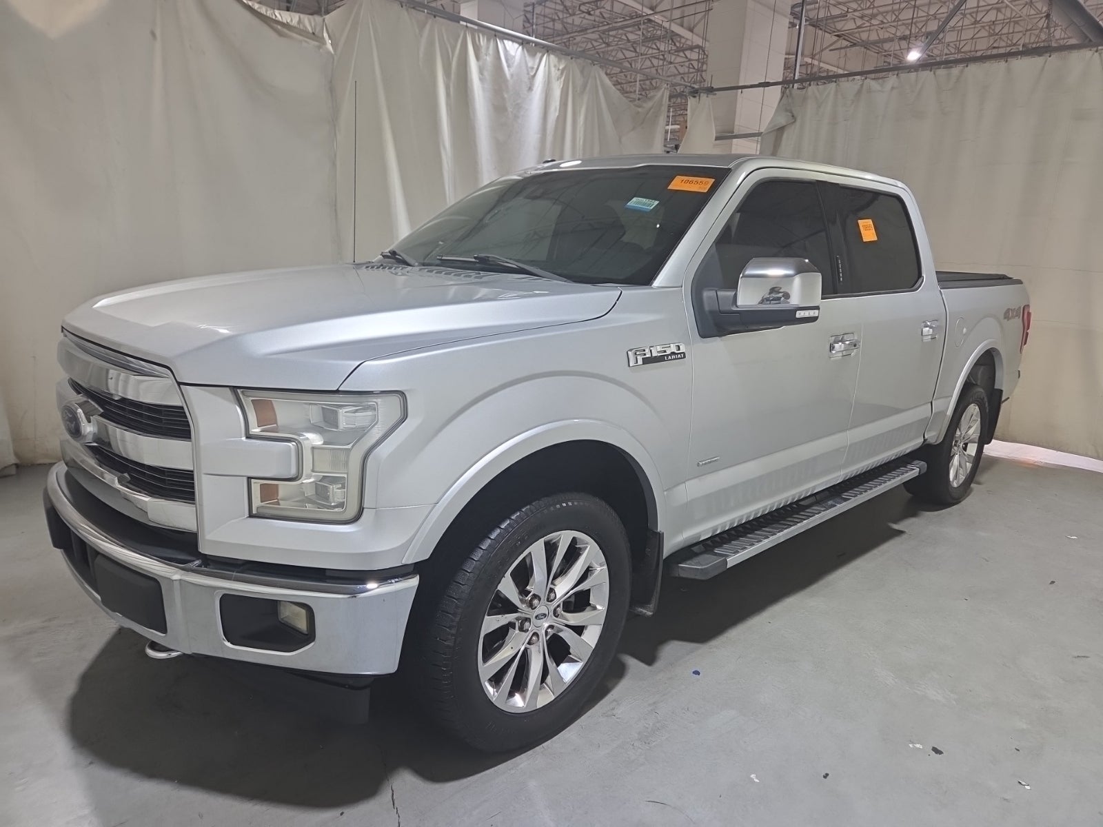 2015 Ford F-150 4WD Supercrew 145" Lariat