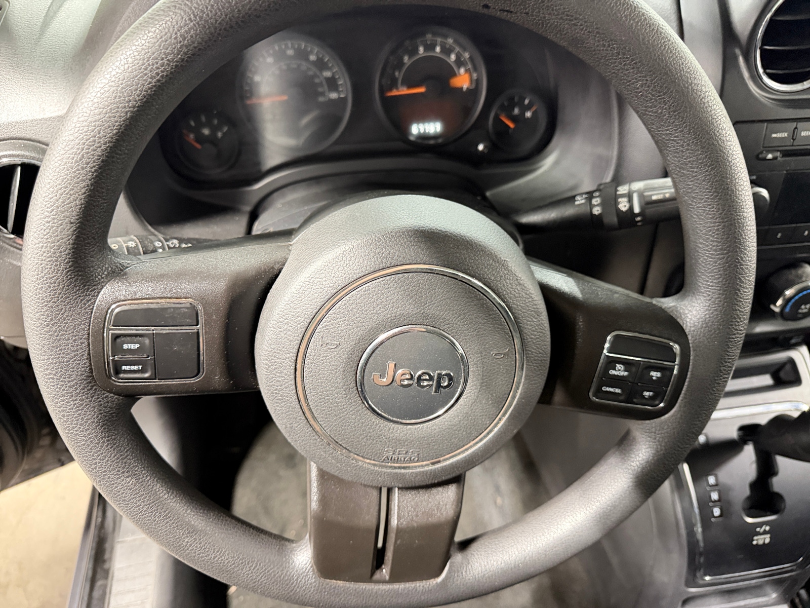 Thumbnail: 2017 Jeep Patriot - 5