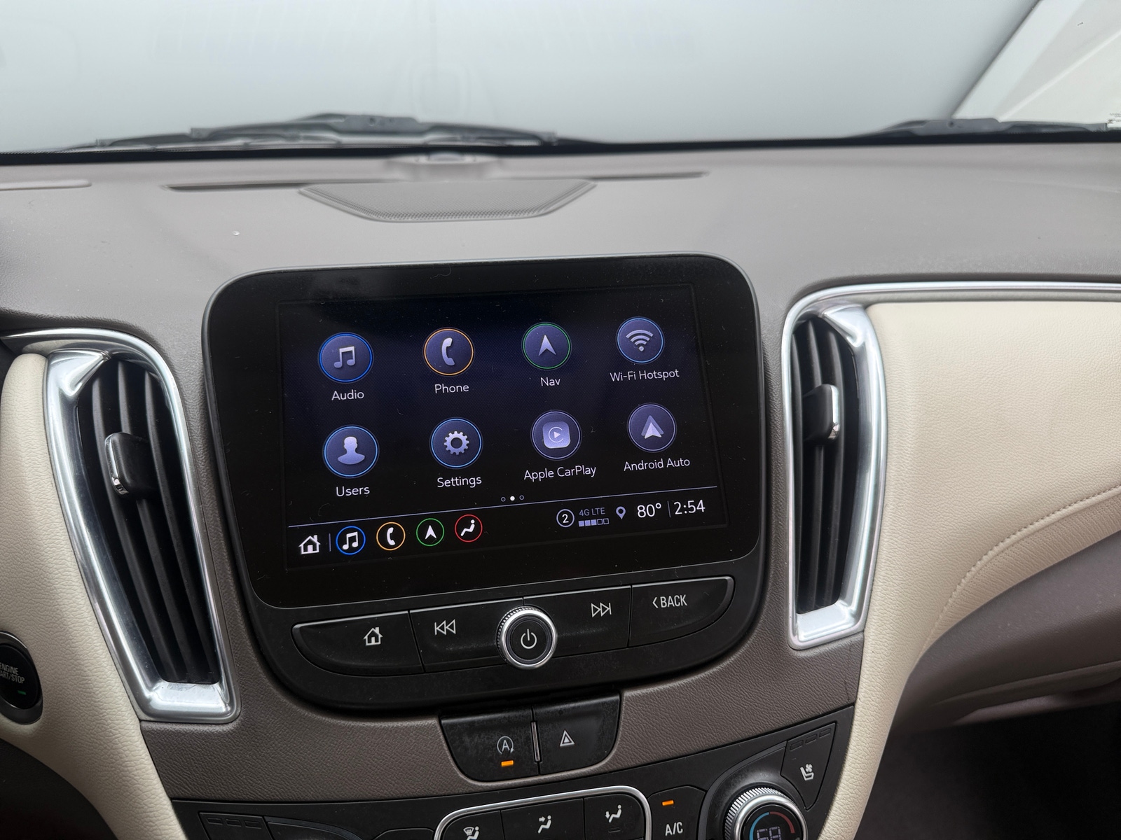 Thumbnail: 2024 Chevrolet Malibu - 3