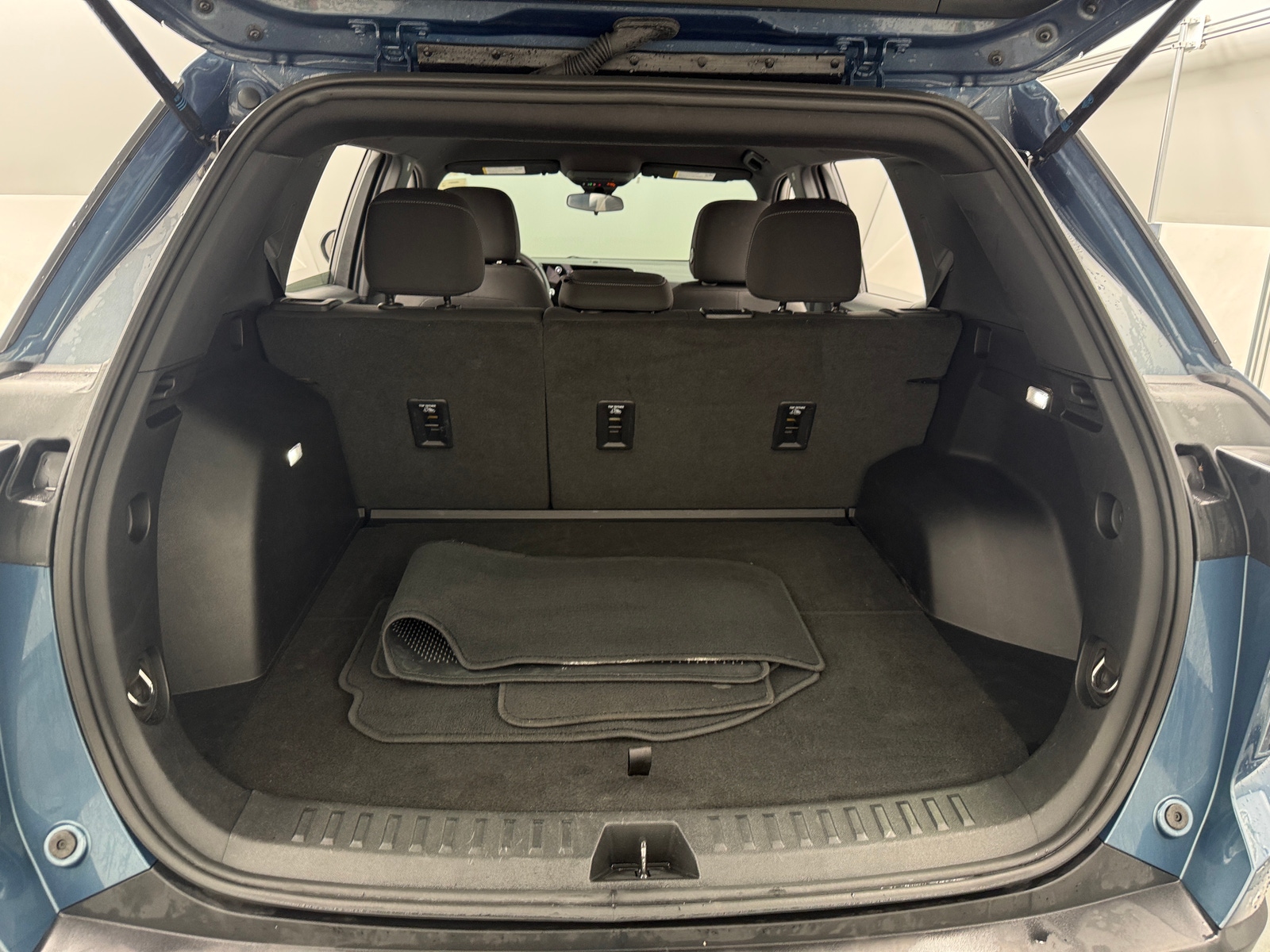 Thumbnail: 2025 Chevrolet Equinox - 7
