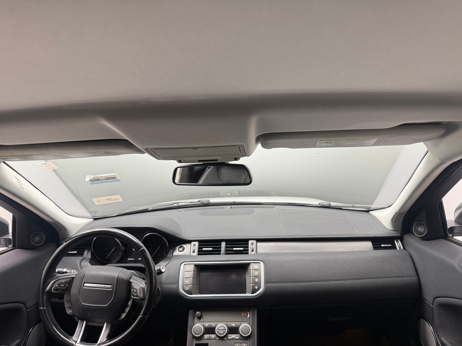 Thumbnail: 2018 Land Rover Range Rover Evoque - 2