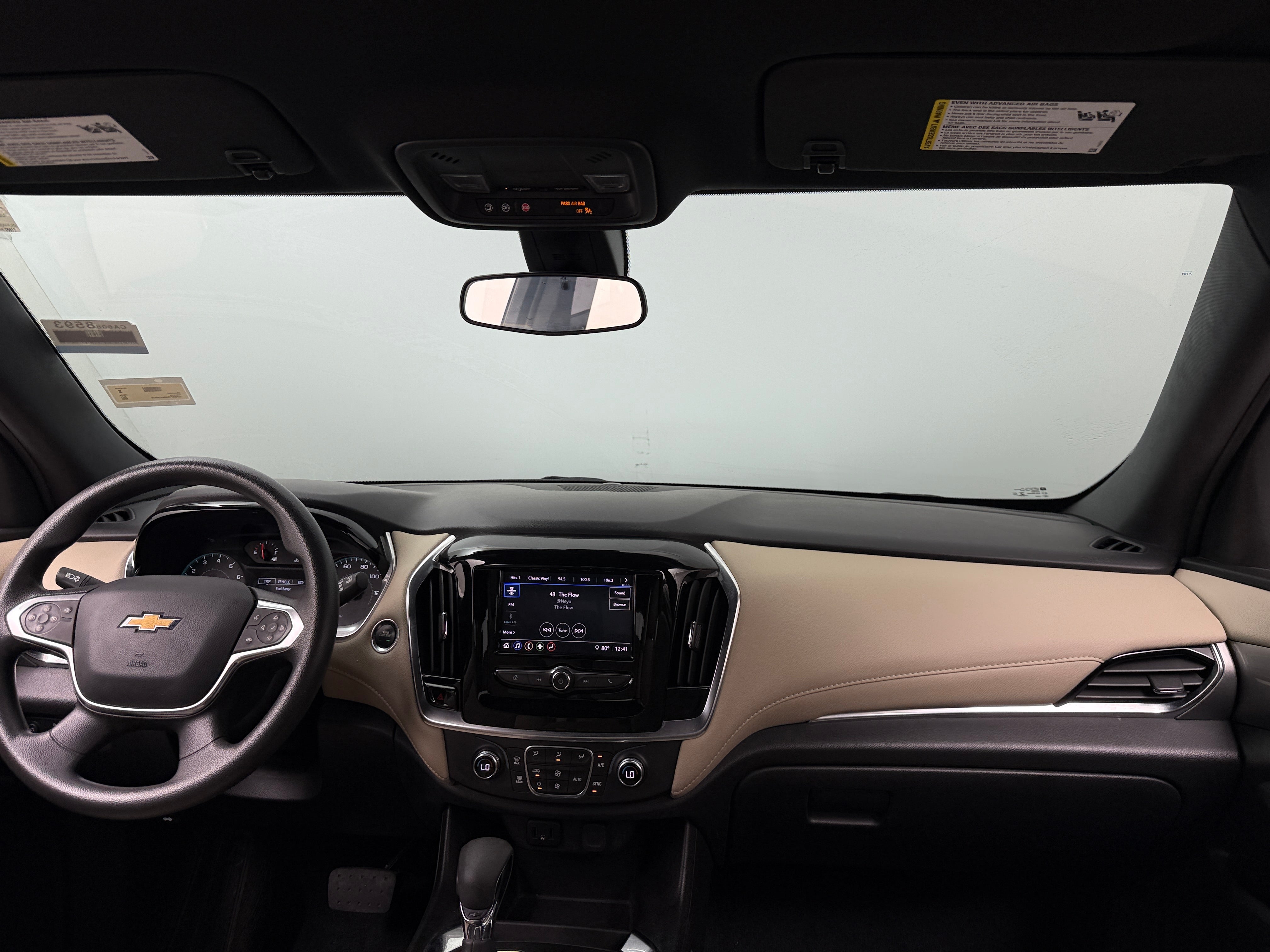 2022 Chevrolet Traverse LS - Photo 6