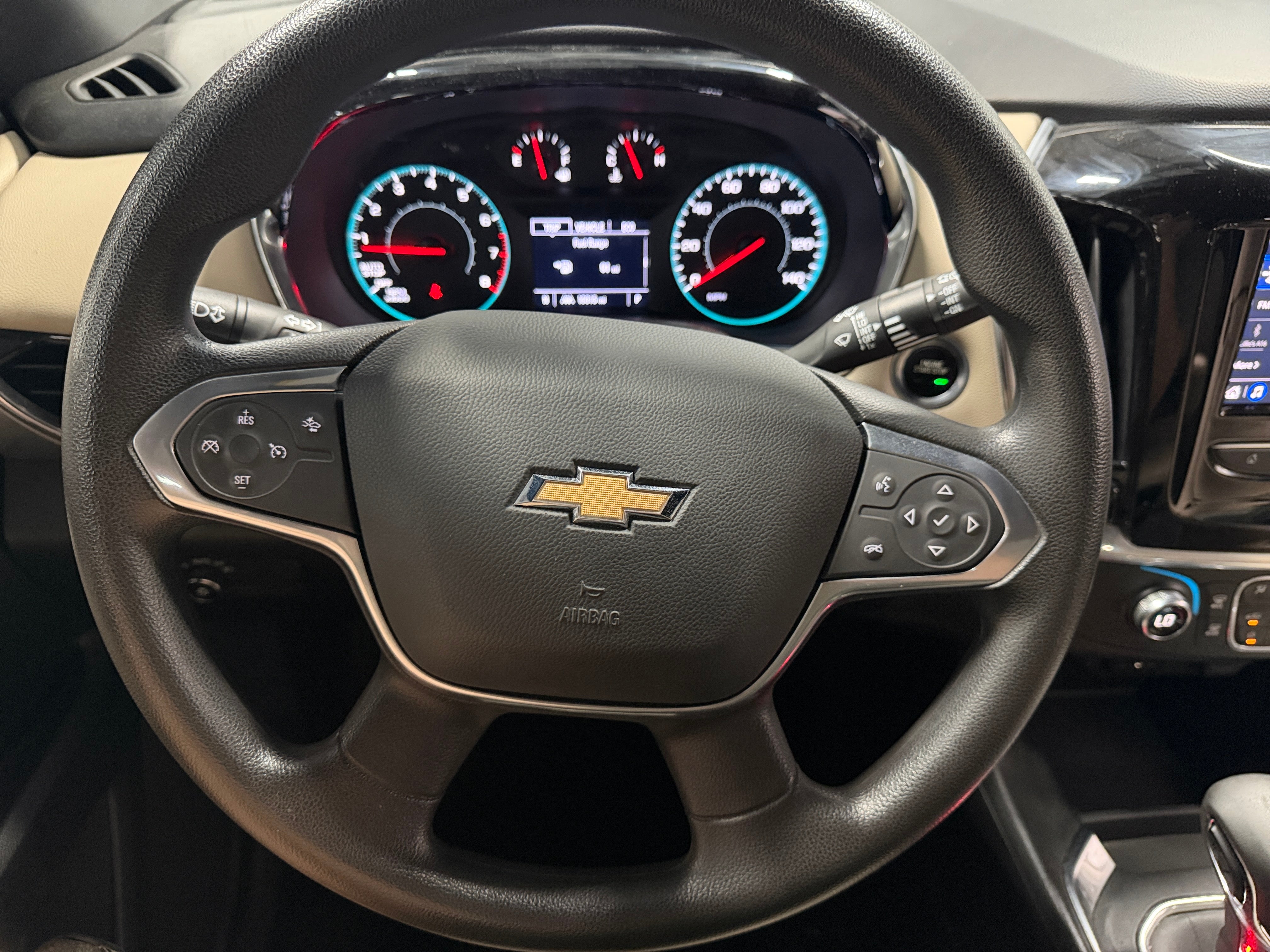 2022 Chevrolet Traverse LS - Photo 2