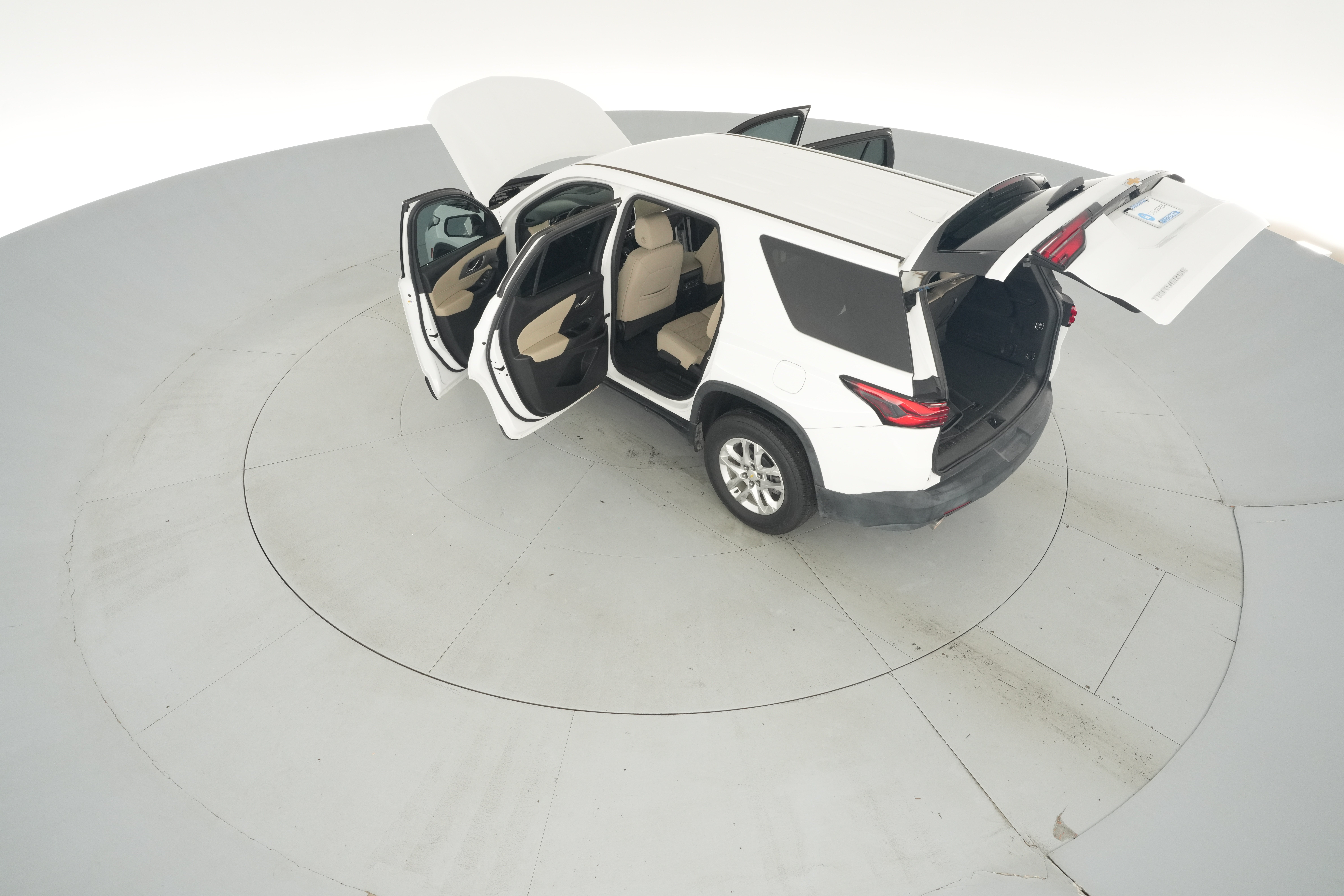 2022 Chevrolet Traverse LS - Photo 45
