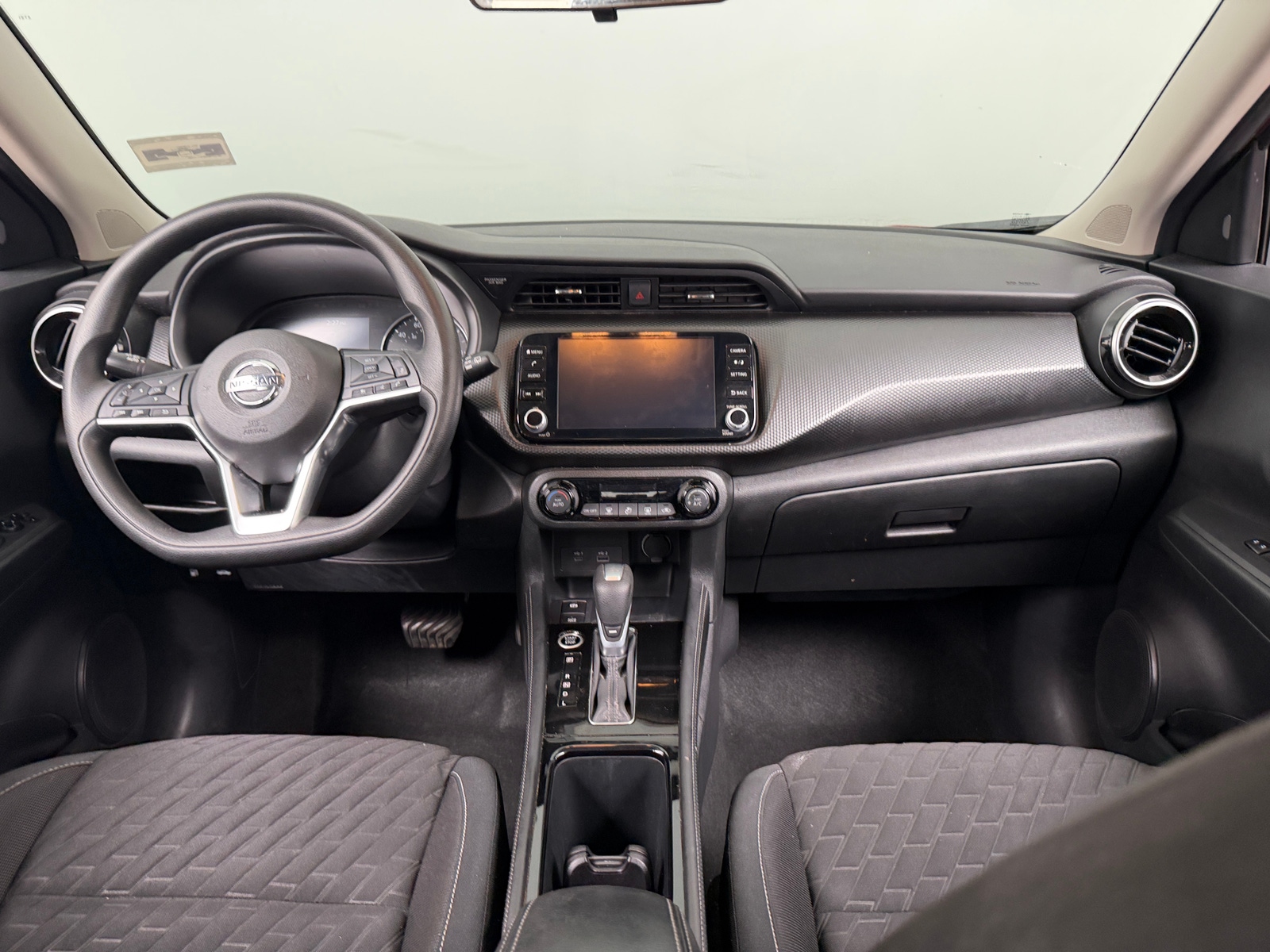 Thumbnail: 2021 Nissan Kicks - 3