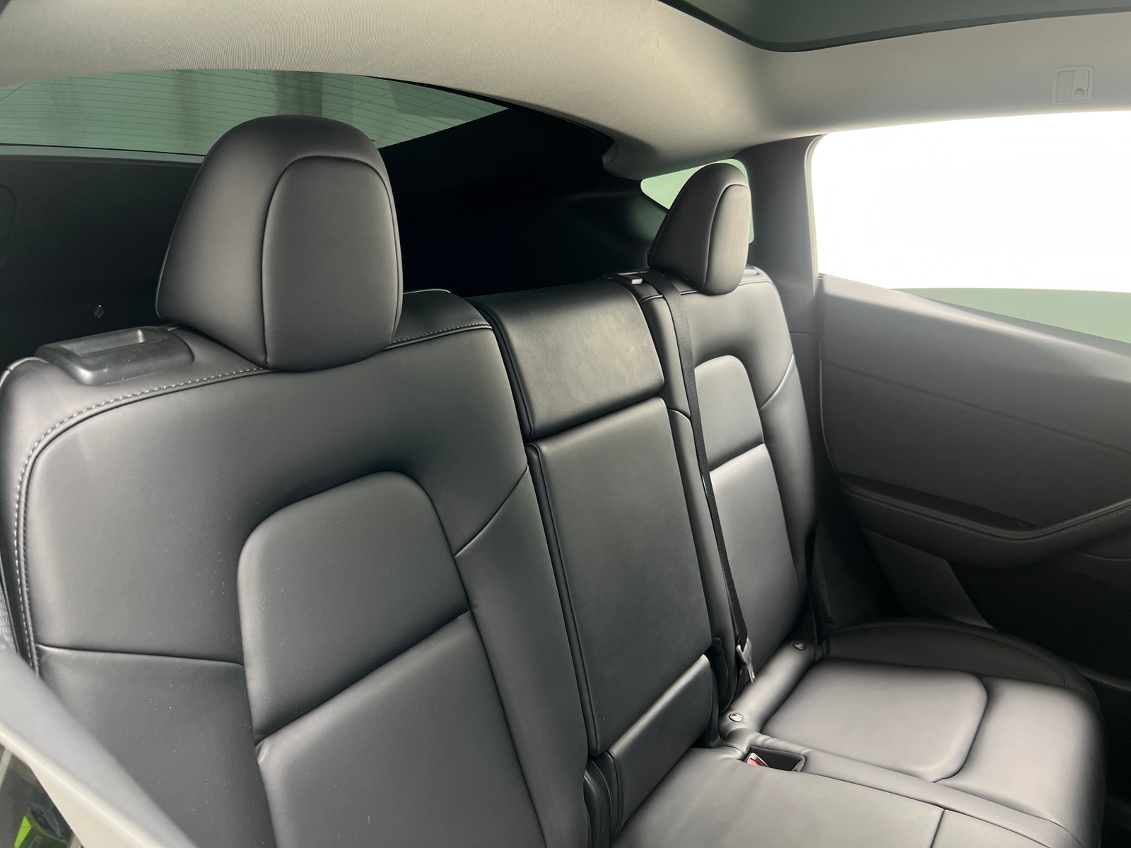 Thumbnail: 2022 Tesla Model Y - 5