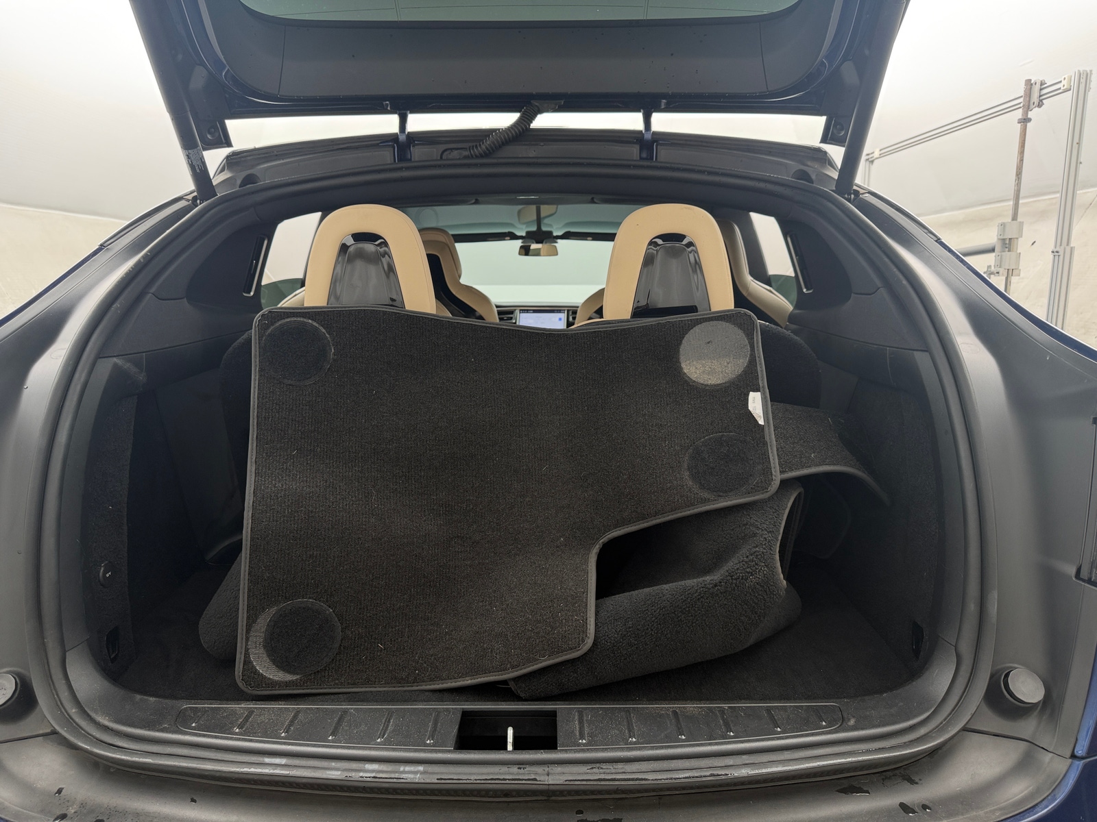 Thumbnail: 2016 Tesla Model X - 6