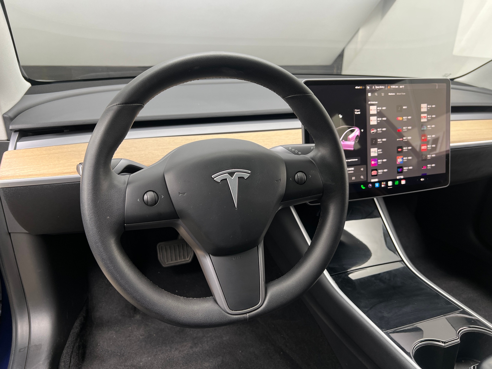 Thumbnail: 2020 Tesla Model 3 - 4