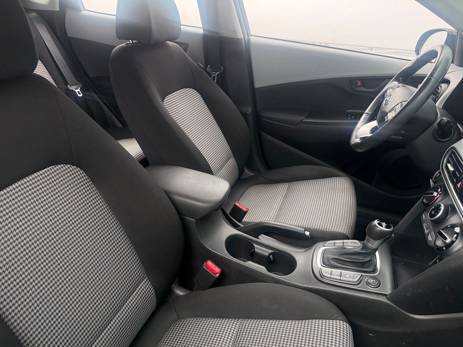 Thumbnail: 2018 Hyundai Kona - 2