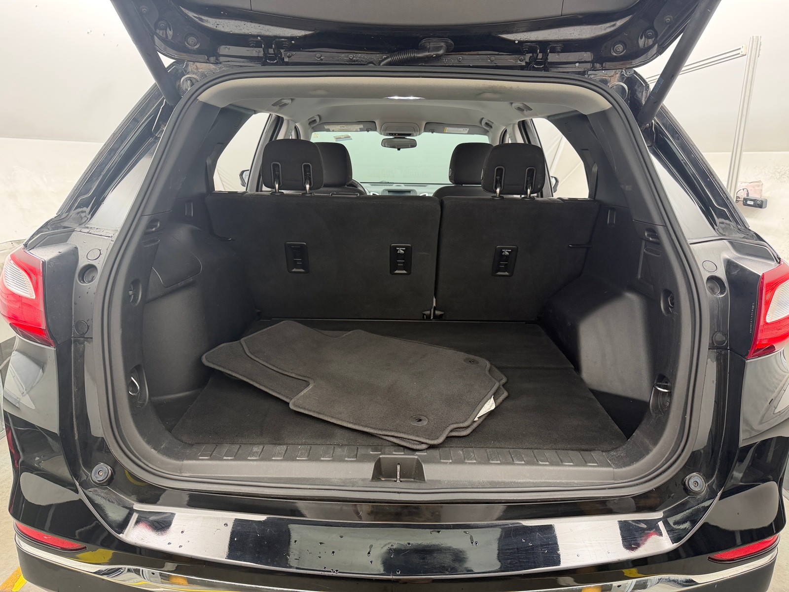 Thumbnail: 2018 Chevrolet Equinox - 7