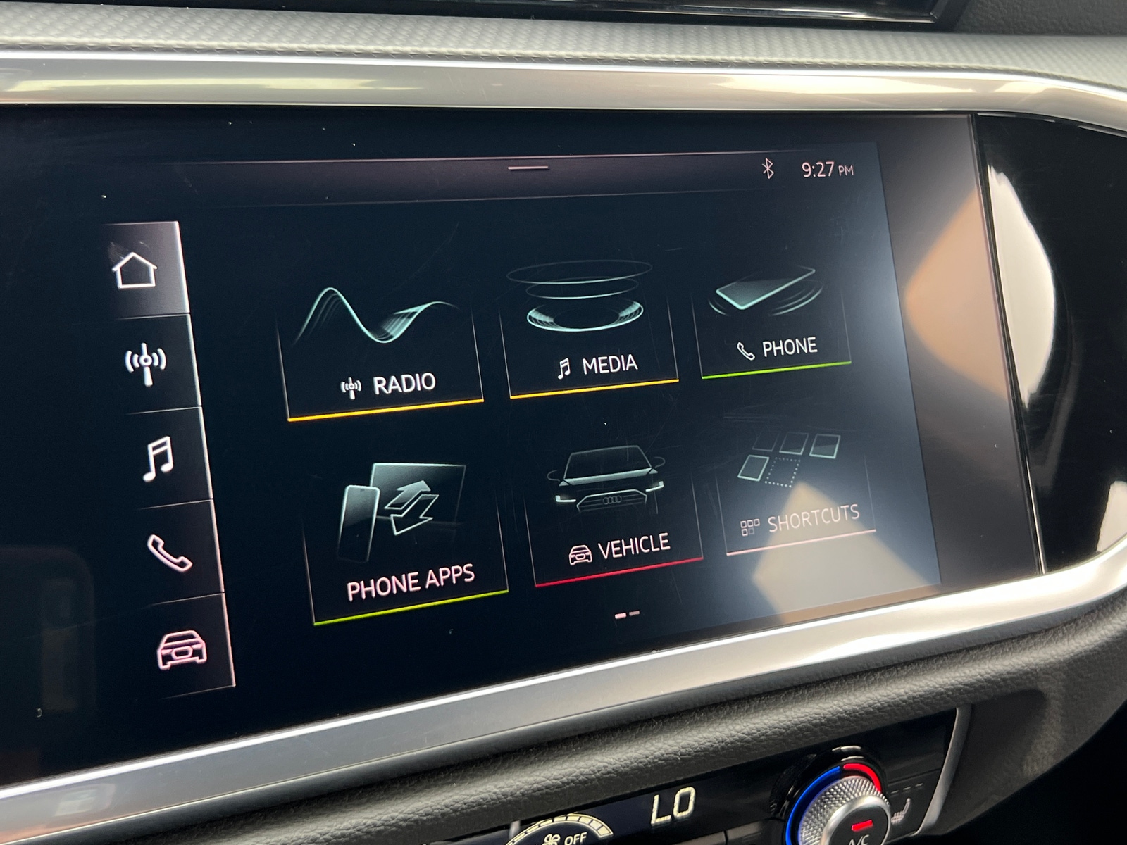 Thumbnail: 2021 Audi Q3 - 4