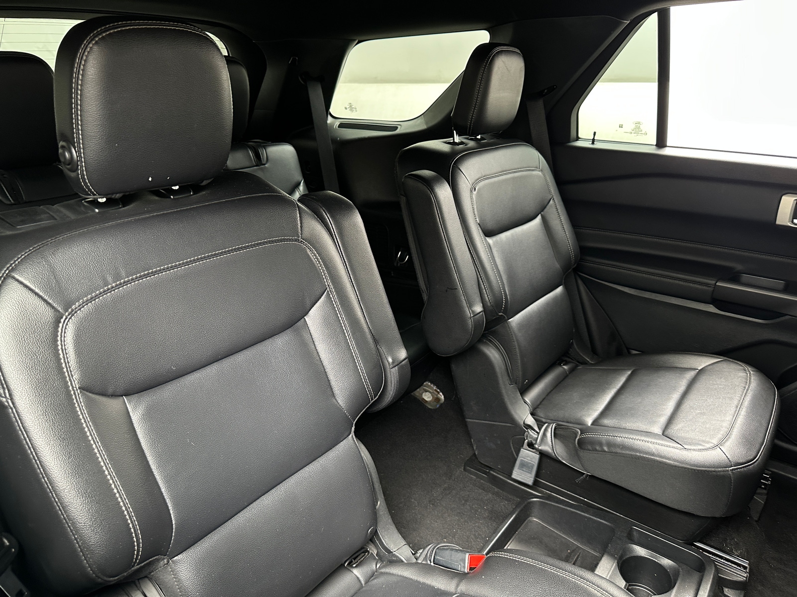 Thumbnail: 2020 Ford Explorer - 5
