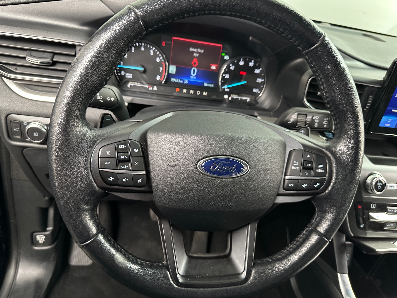 Thumbnail: 2020 Ford Explorer - 4