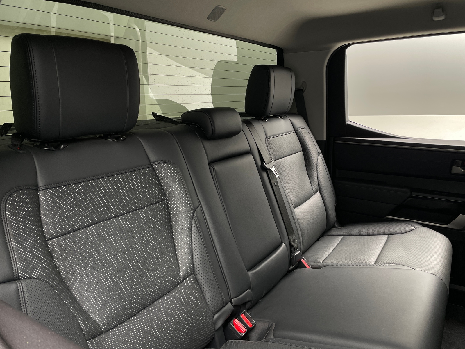 Thumbnail: 2023 Toyota Tundra - 6