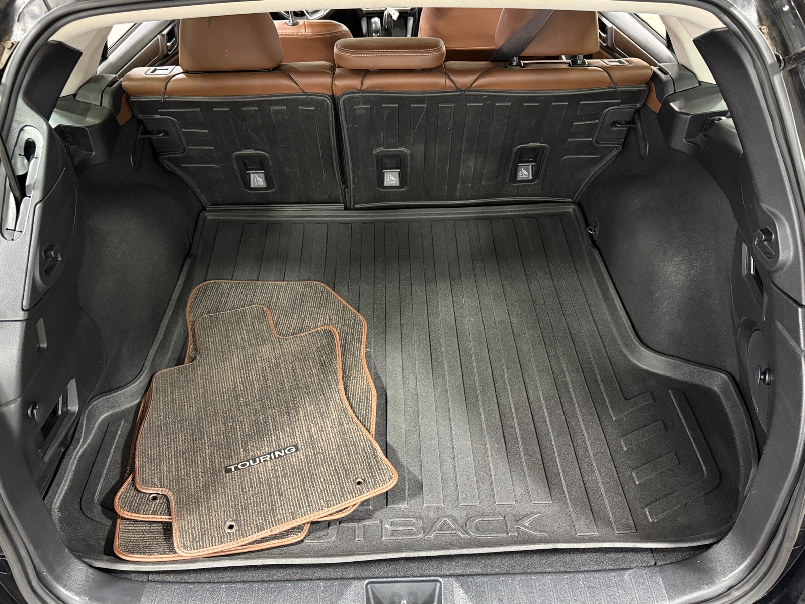 Thumbnail: 2018 Subaru Outback - 6