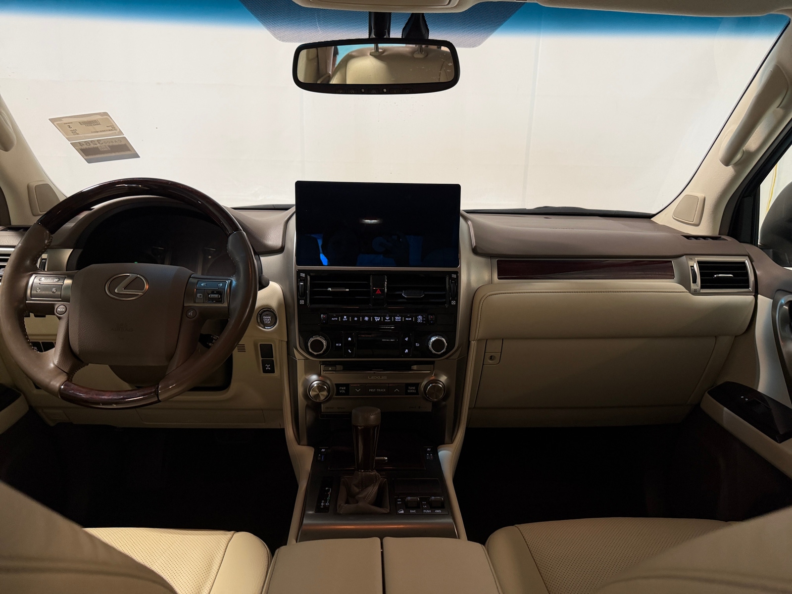 Thumbnail: 2017 Lexus GX - 2
