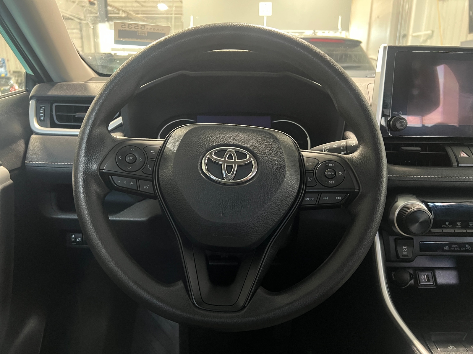 Thumbnail: 2023 Toyota RAV4 - 5