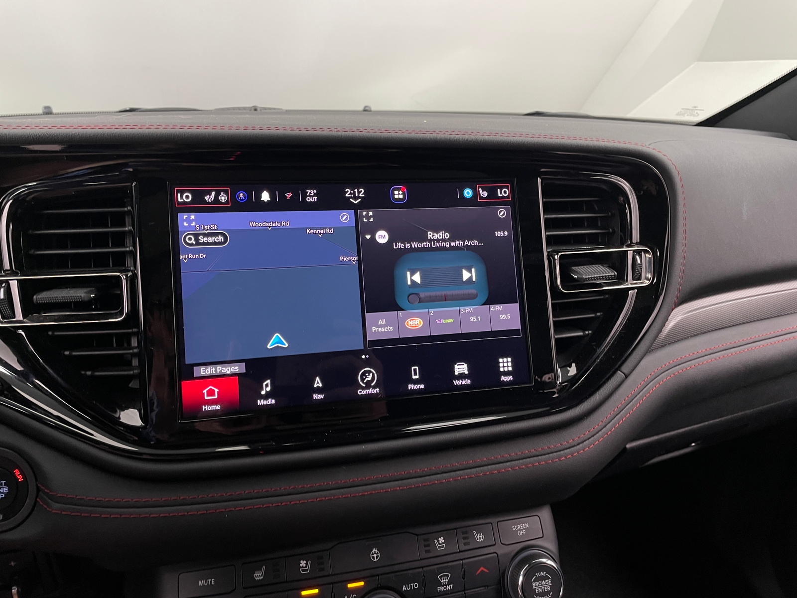 Thumbnail: 2023 Dodge Durango - 3