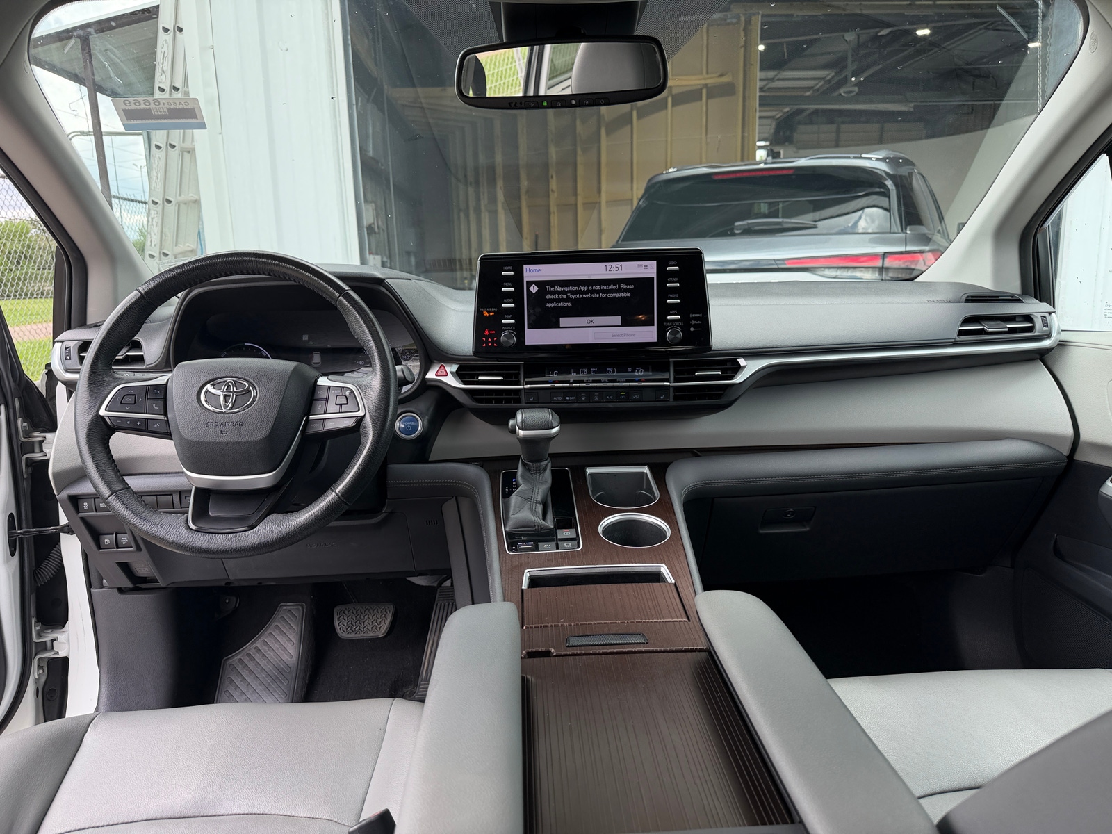 Thumbnail: 2021 Toyota Sienna - 2