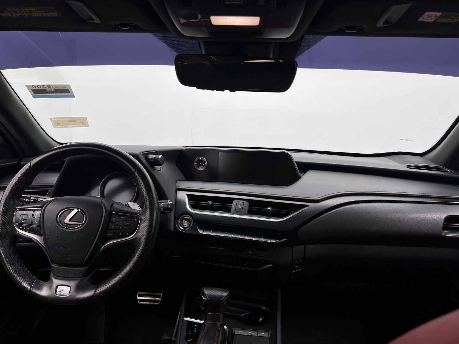 Thumbnail: 2019 Lexus UX - 2