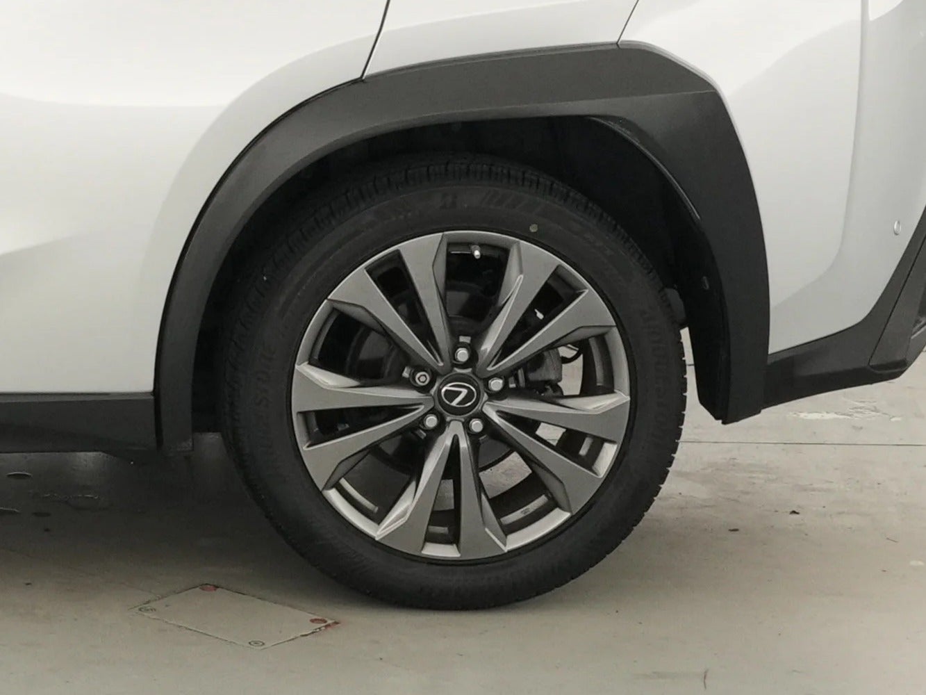2019 Lexus UX 200 F SPORT - Photo 17