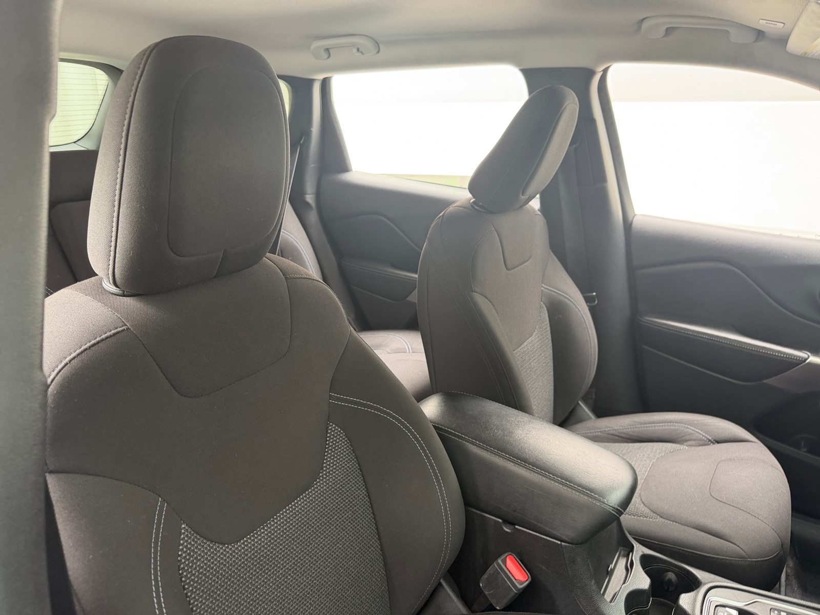 Thumbnail: 2019 Jeep Cherokee - 2