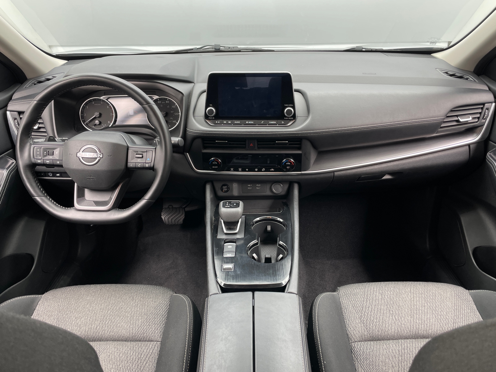 Thumbnail: 2025 Nissan Rogue - 3