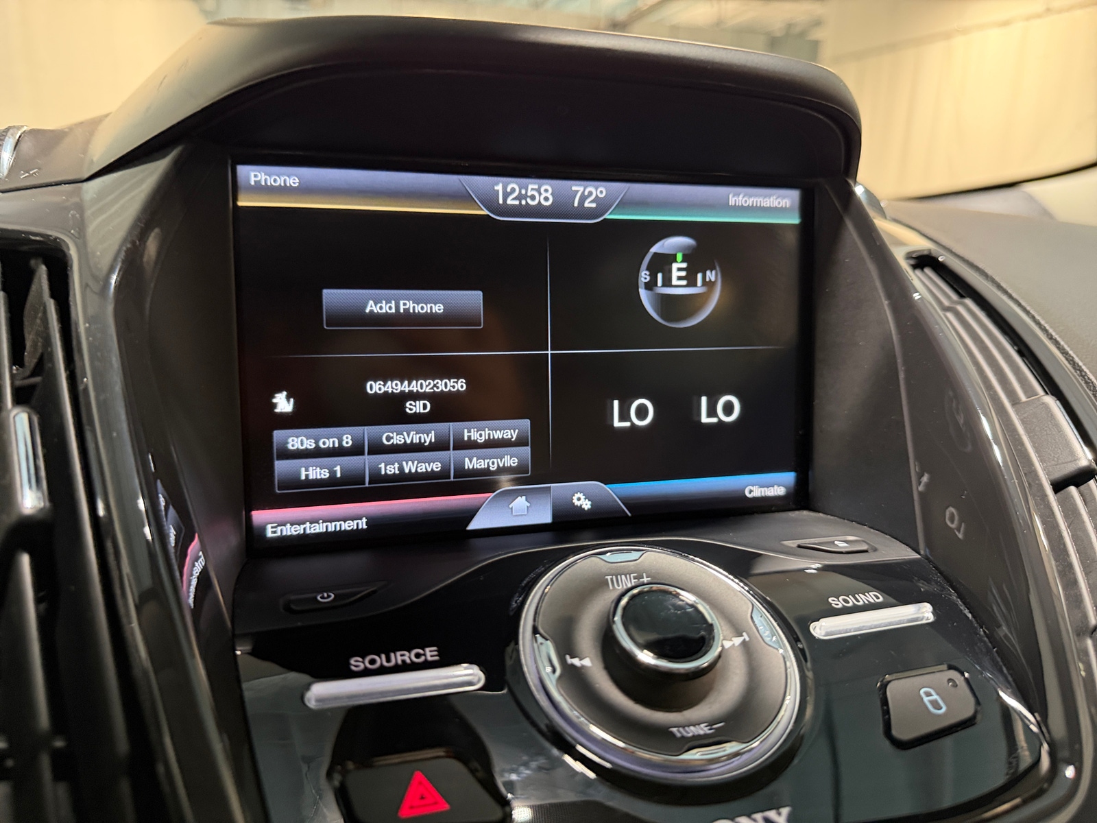 Thumbnail: 2015 Ford Escape - 3