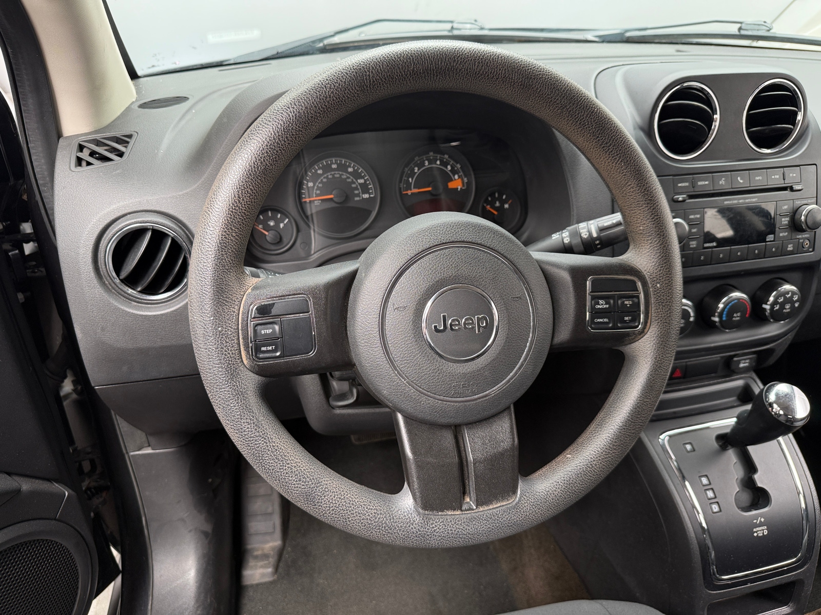Thumbnail: 2014 Jeep Compass - 5