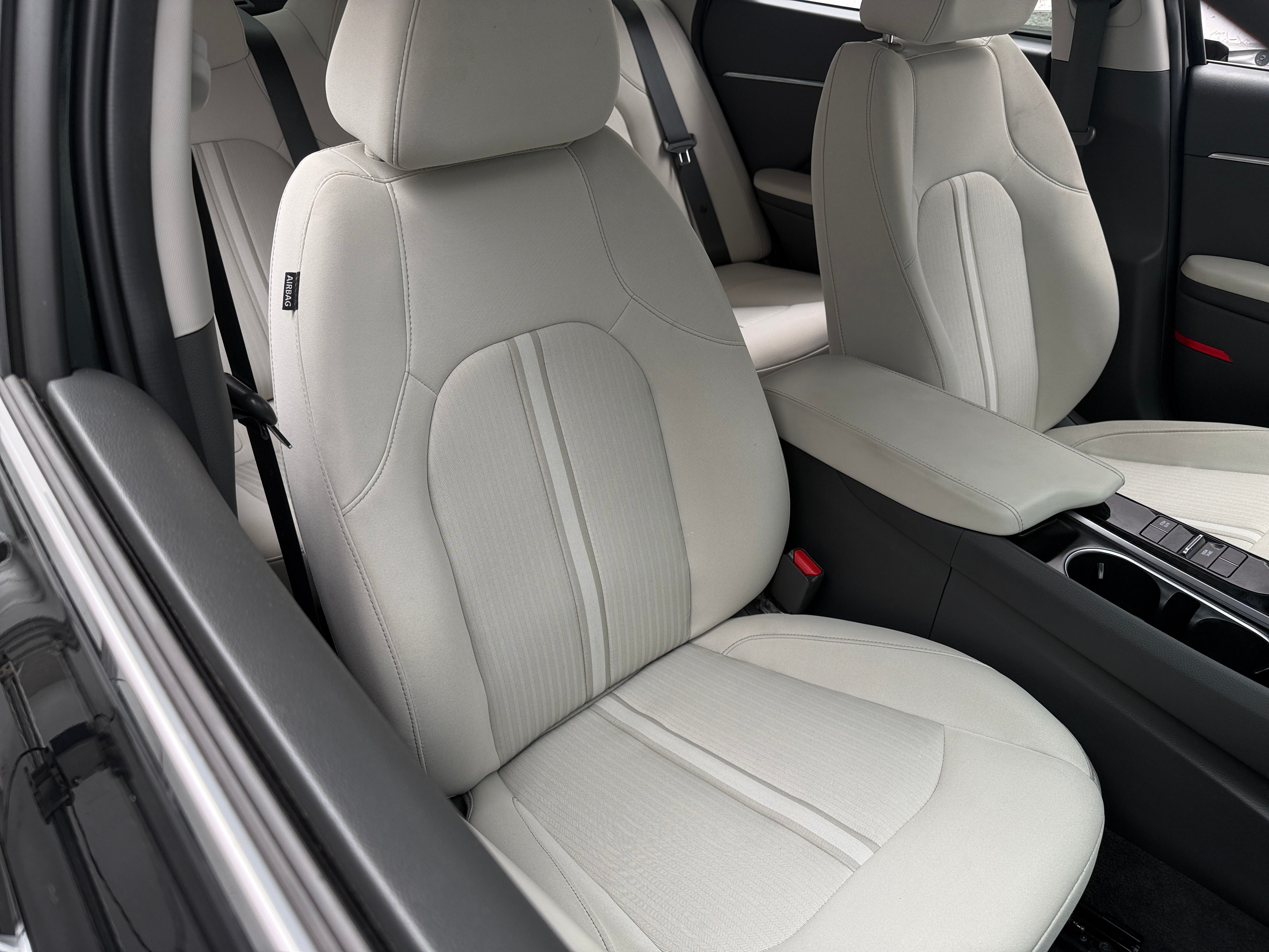 2023 Hyundai Sonata Hybrid