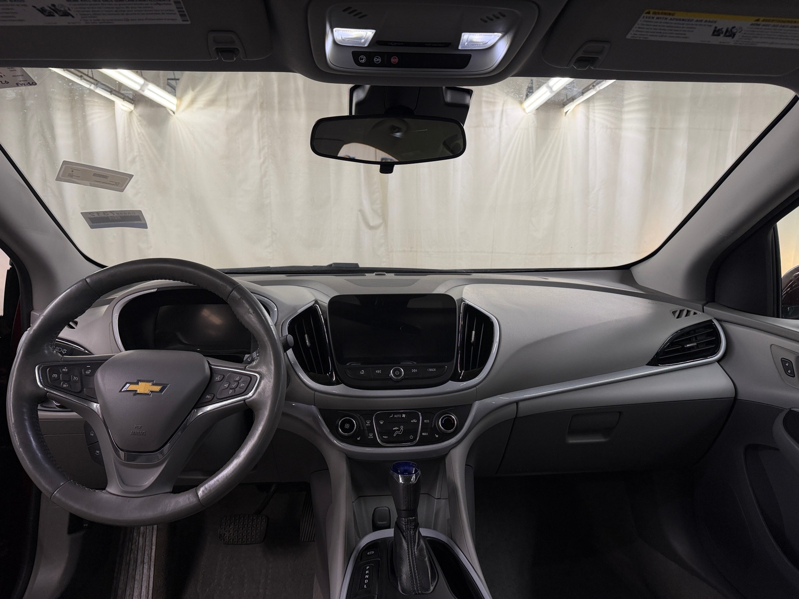 Thumbnail: 2017 Chevrolet Volt - 2