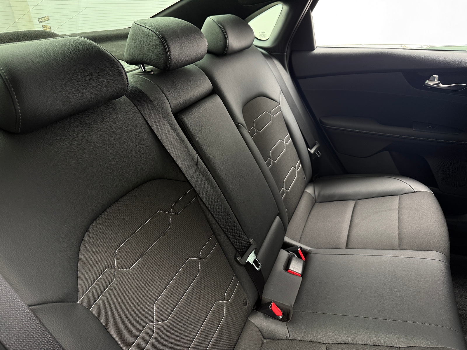 Thumbnail: 2021 Kia Forte - 6