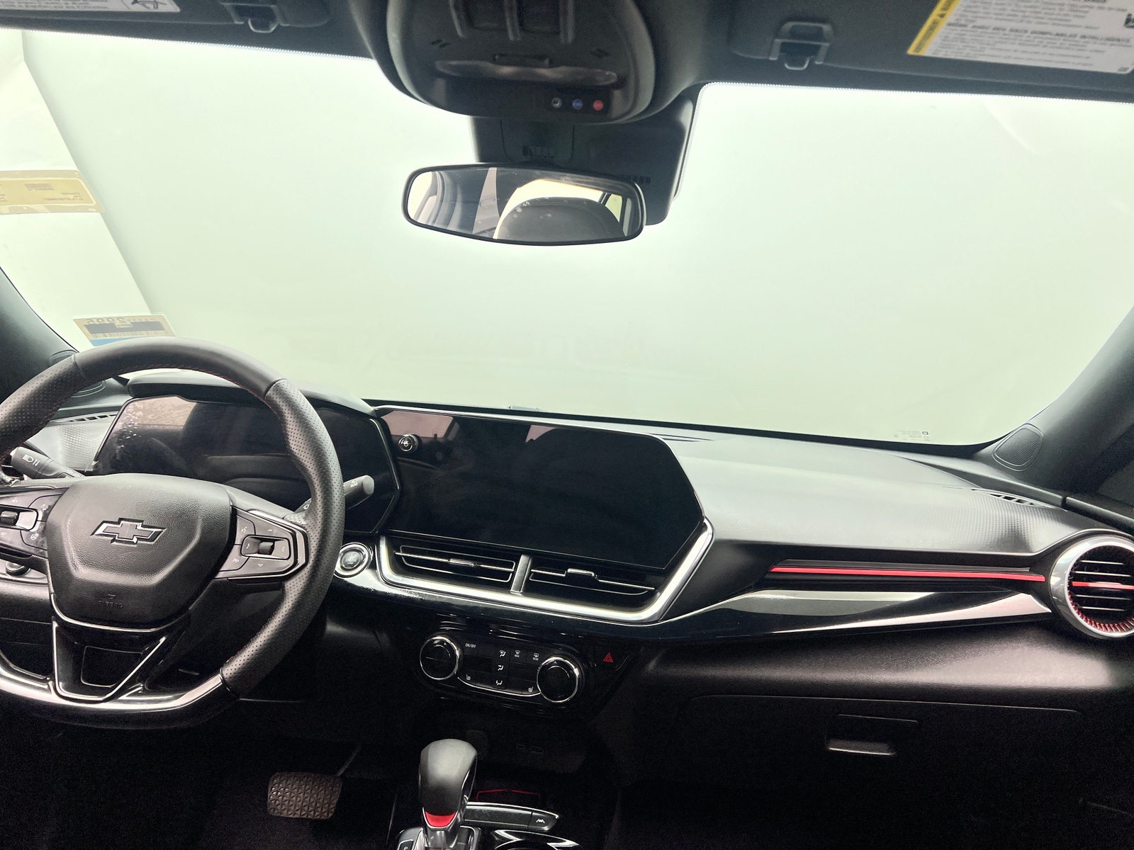 Thumbnail: 2025 Chevrolet Trax - 2
