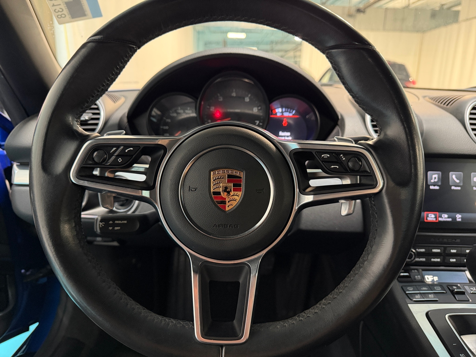 Thumbnail: 2017 Porsche 718 Boxster - 3