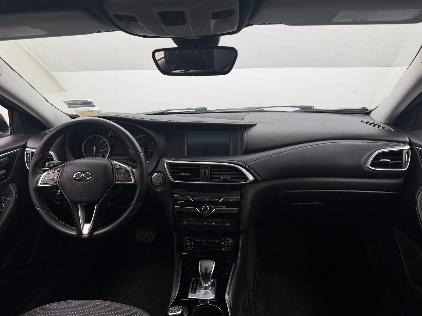 Thumbnail: 2019 INFINITI QX30 - 2