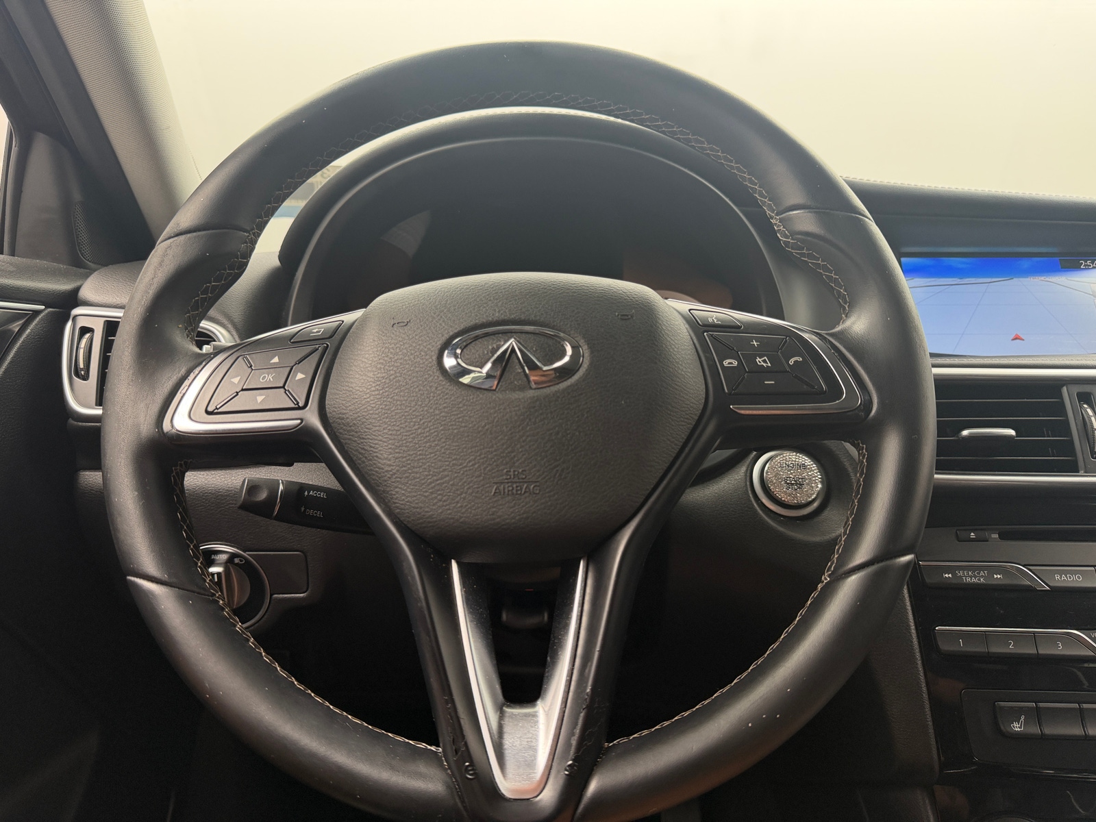 Thumbnail: 2019 INFINITI QX30 - 4