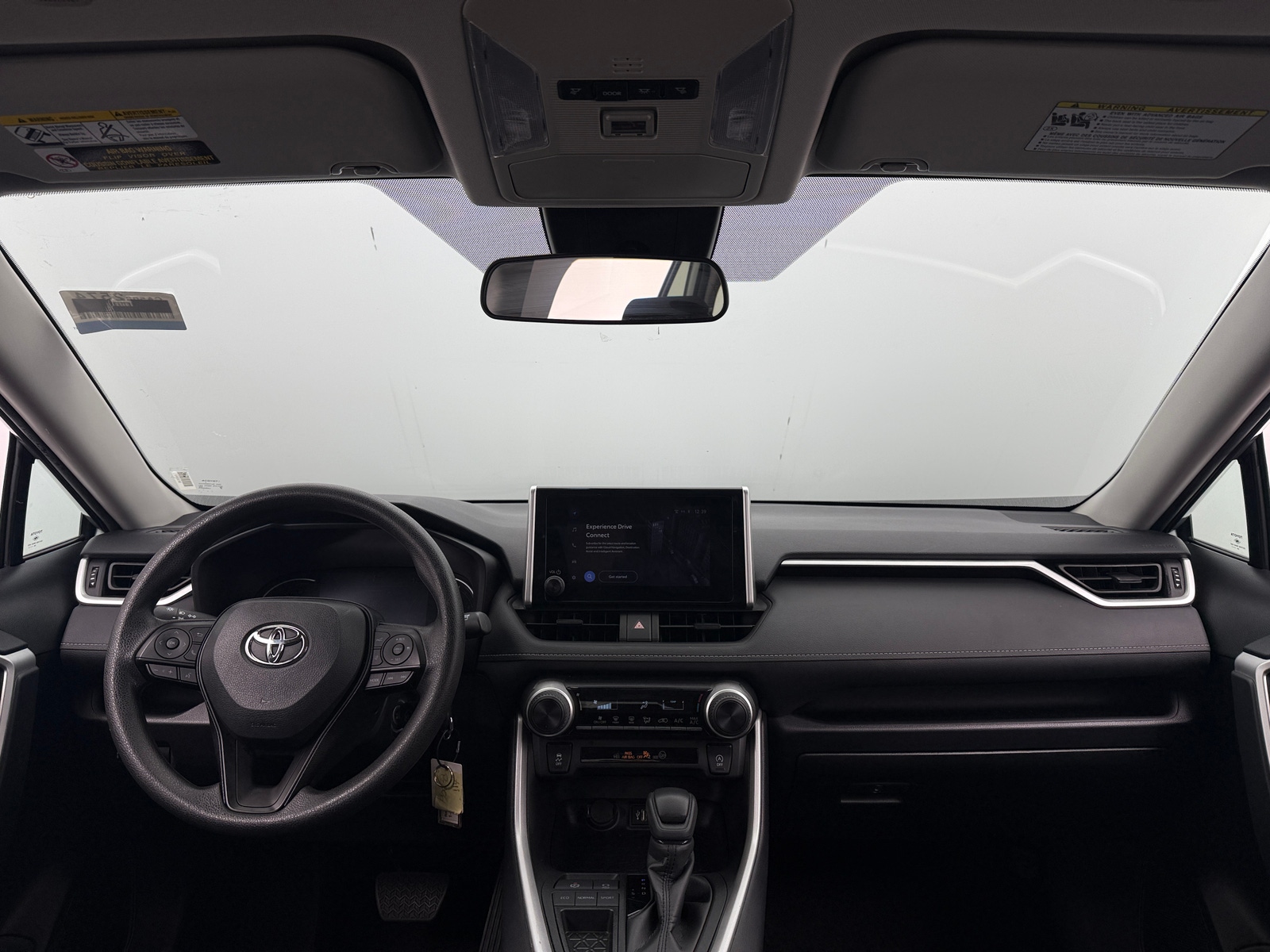 Thumbnail: 2025 Toyota RAV4 - 3