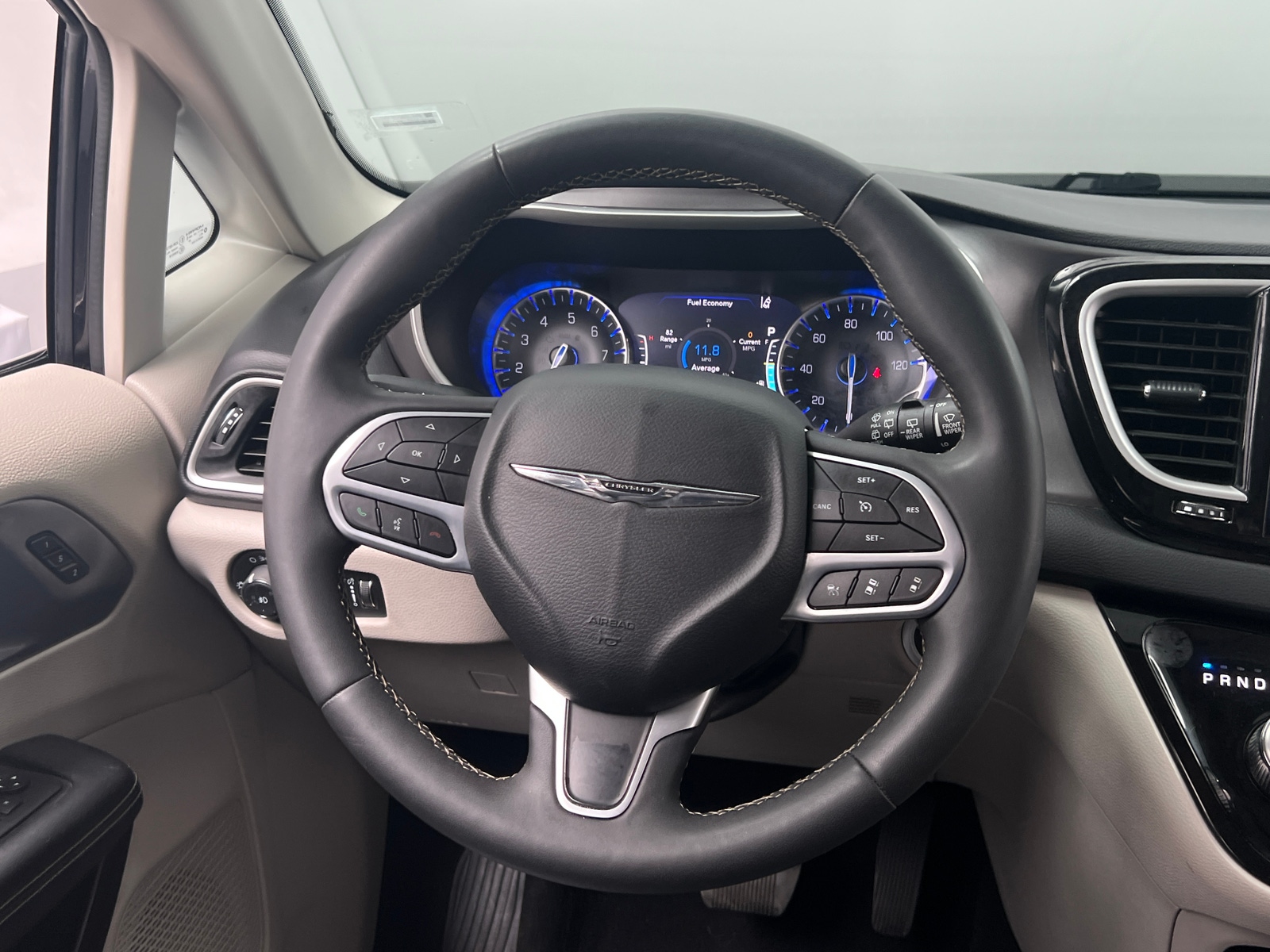 Thumbnail: 2024 Chrysler Pacifica - 4