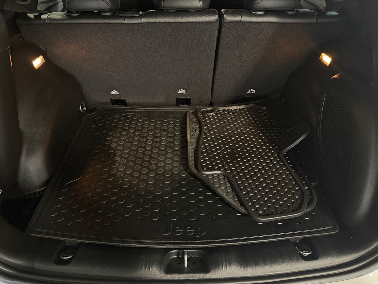Thumbnail: 2023 Jeep Compass - 6