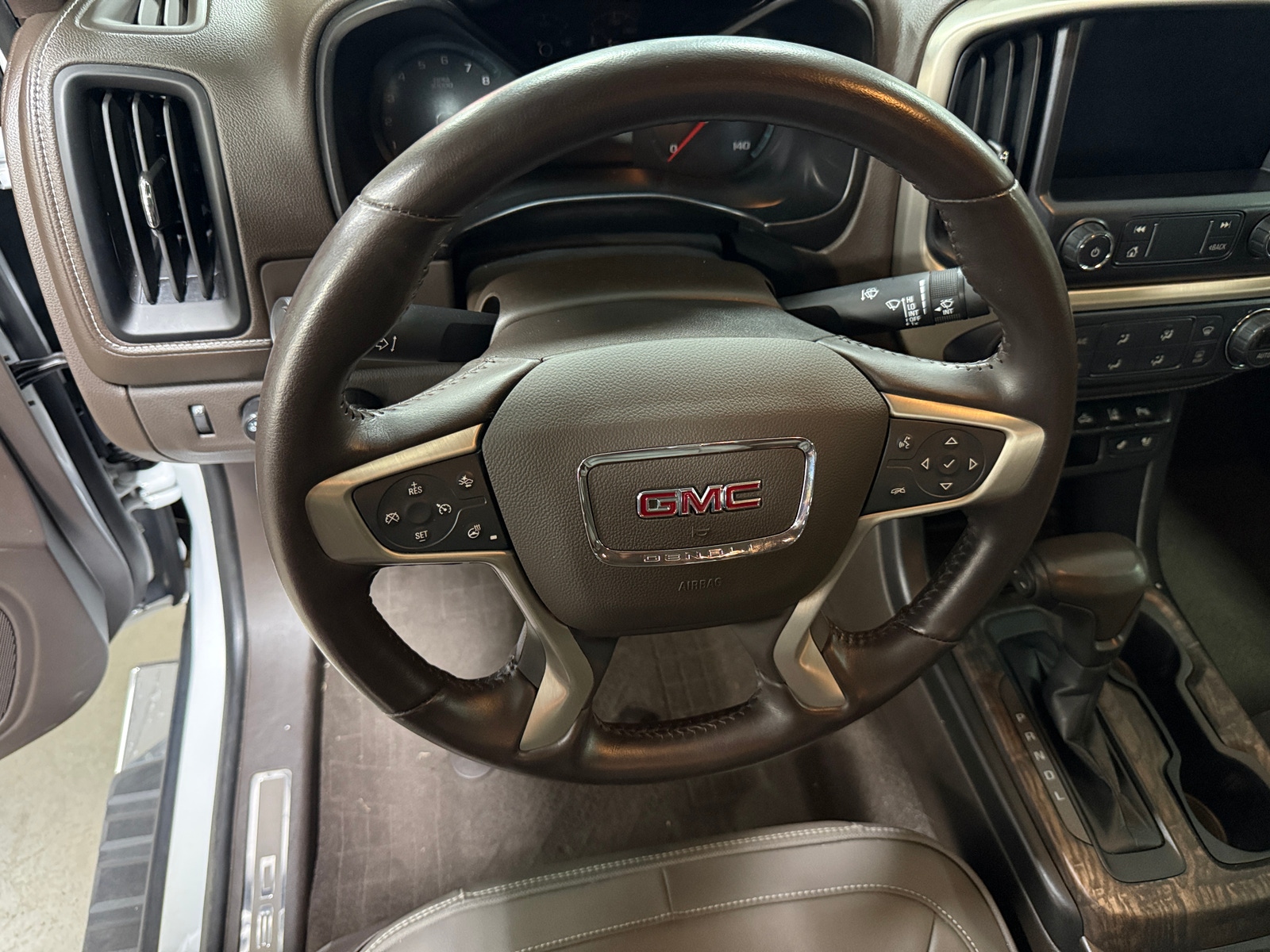 Thumbnail: 2021 GMC Canyon - 4